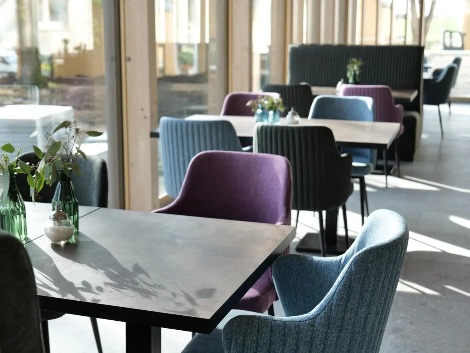 Restaurant/places to eat in Reos Hotel Wangen
