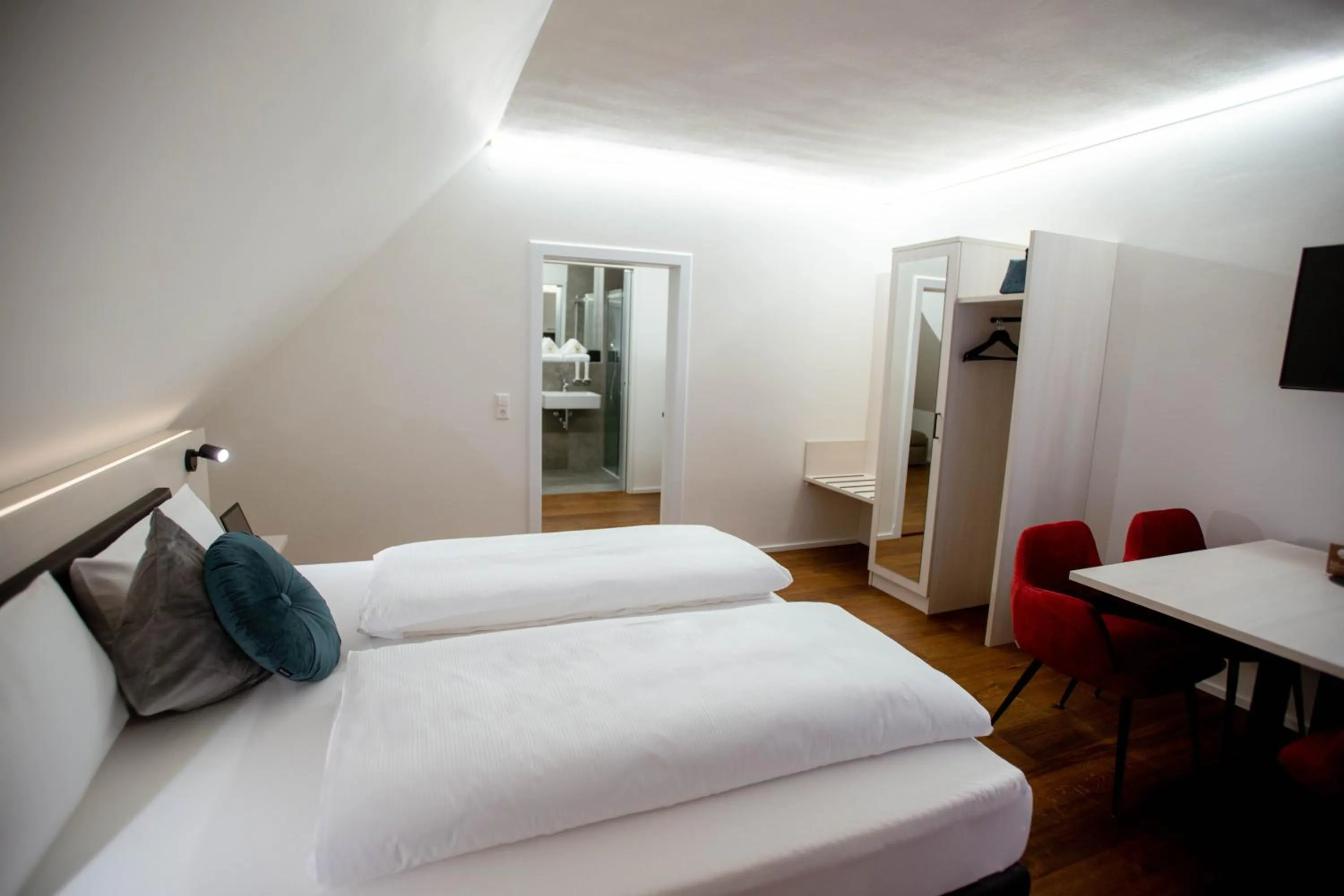 Bed in Reos Hotel Wangen