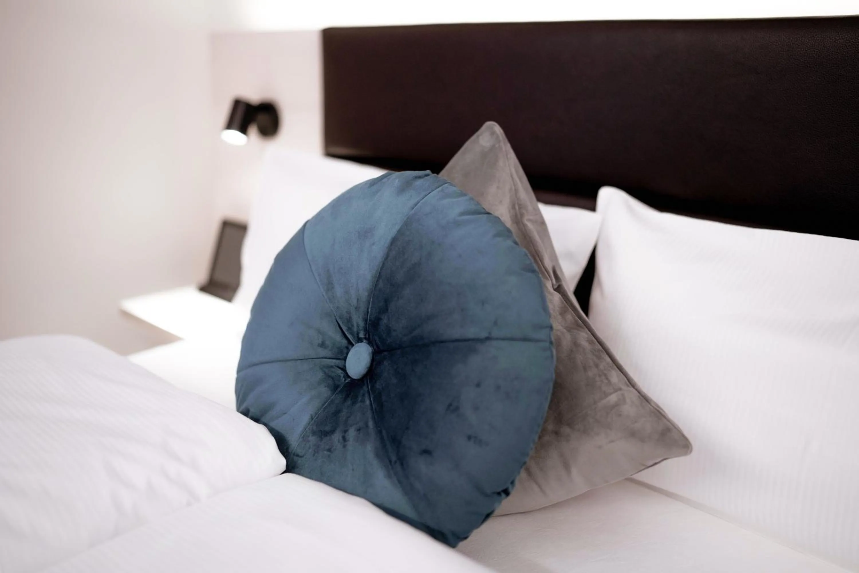 Bed in Reos Hotel Wangen