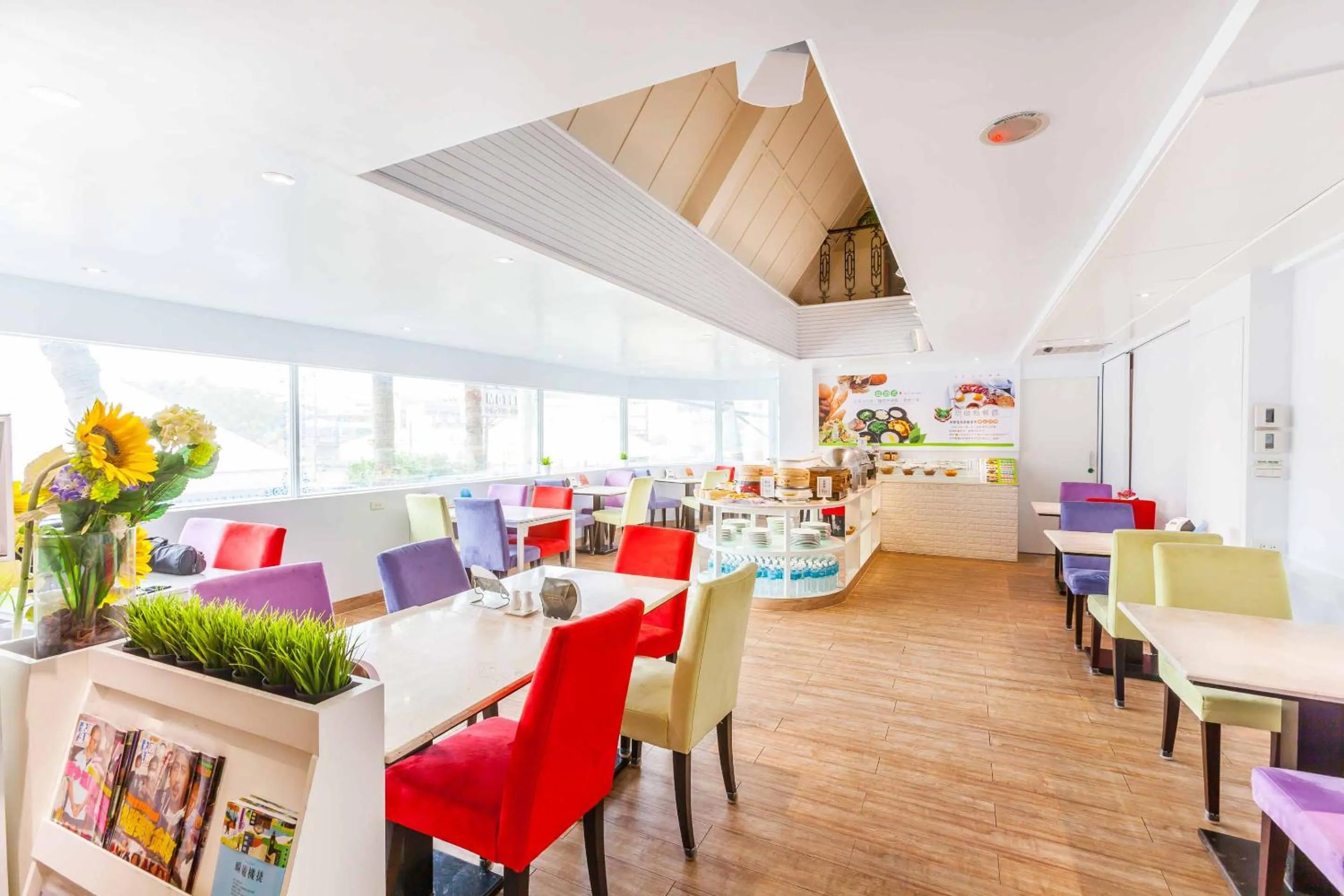 Restaurant/places to eat in 168 Motel-PingZhen