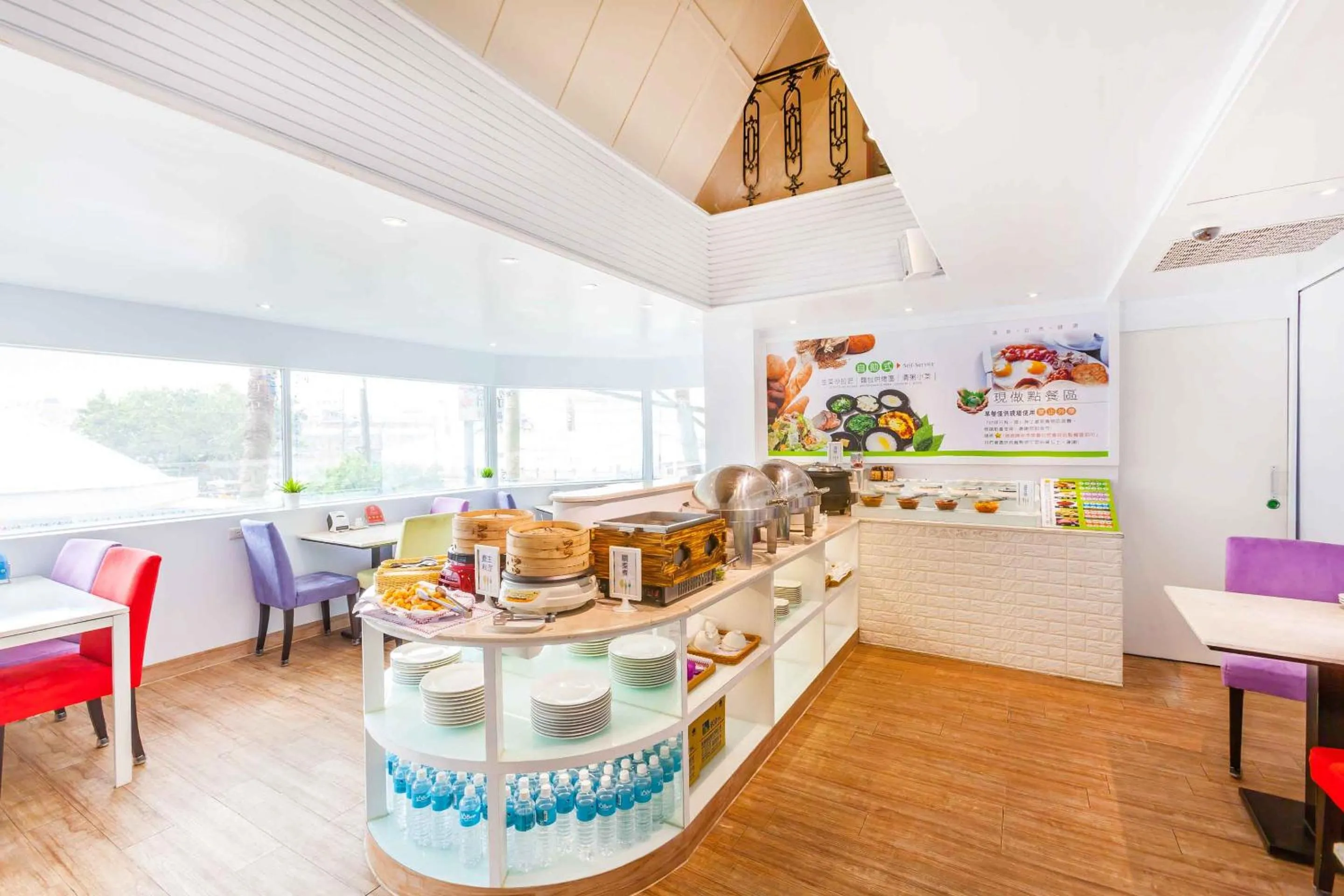 Restaurant/places to eat in 168 Motel-PingZhen