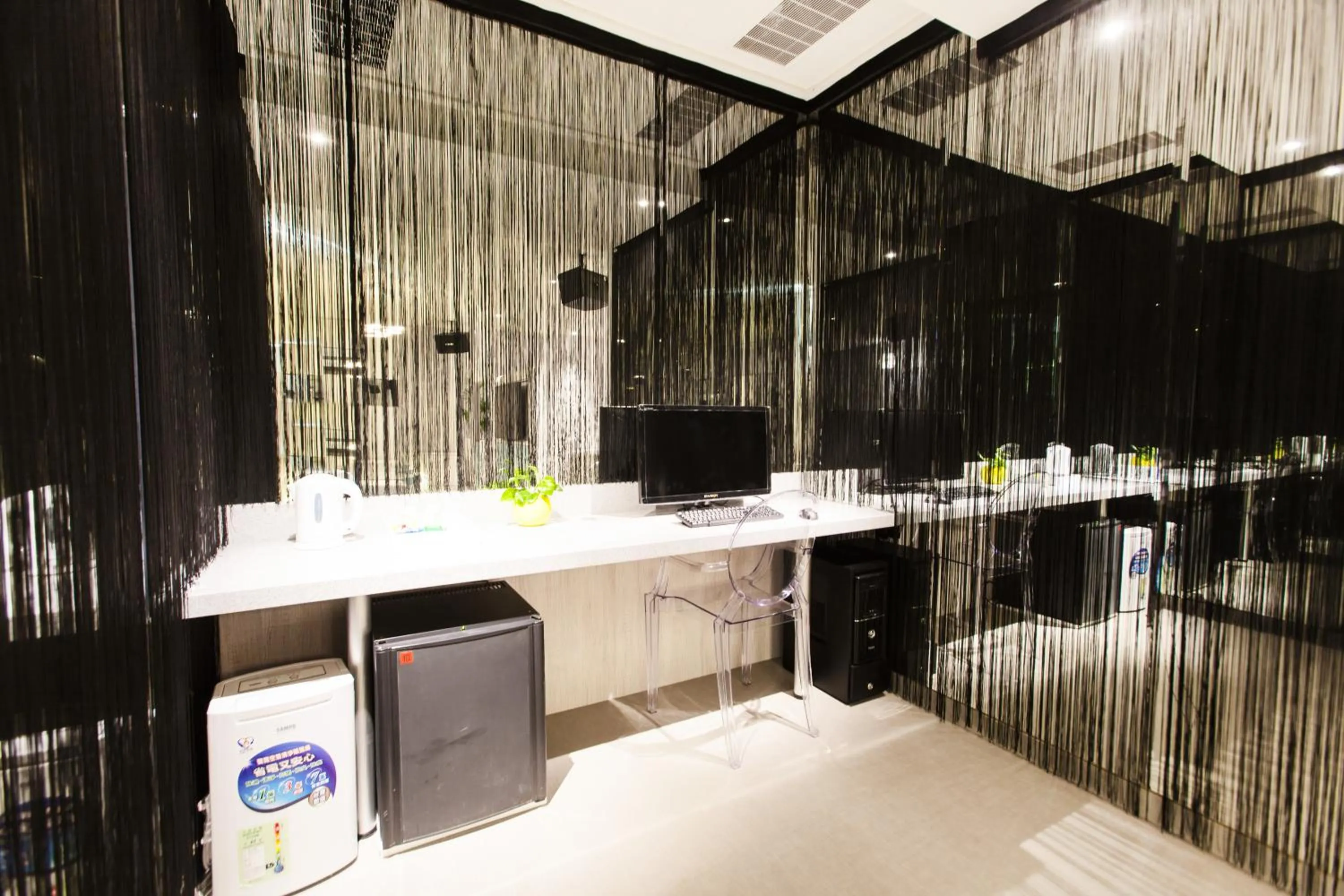 Photo of the whole room in Six Star Motel-Zhongli