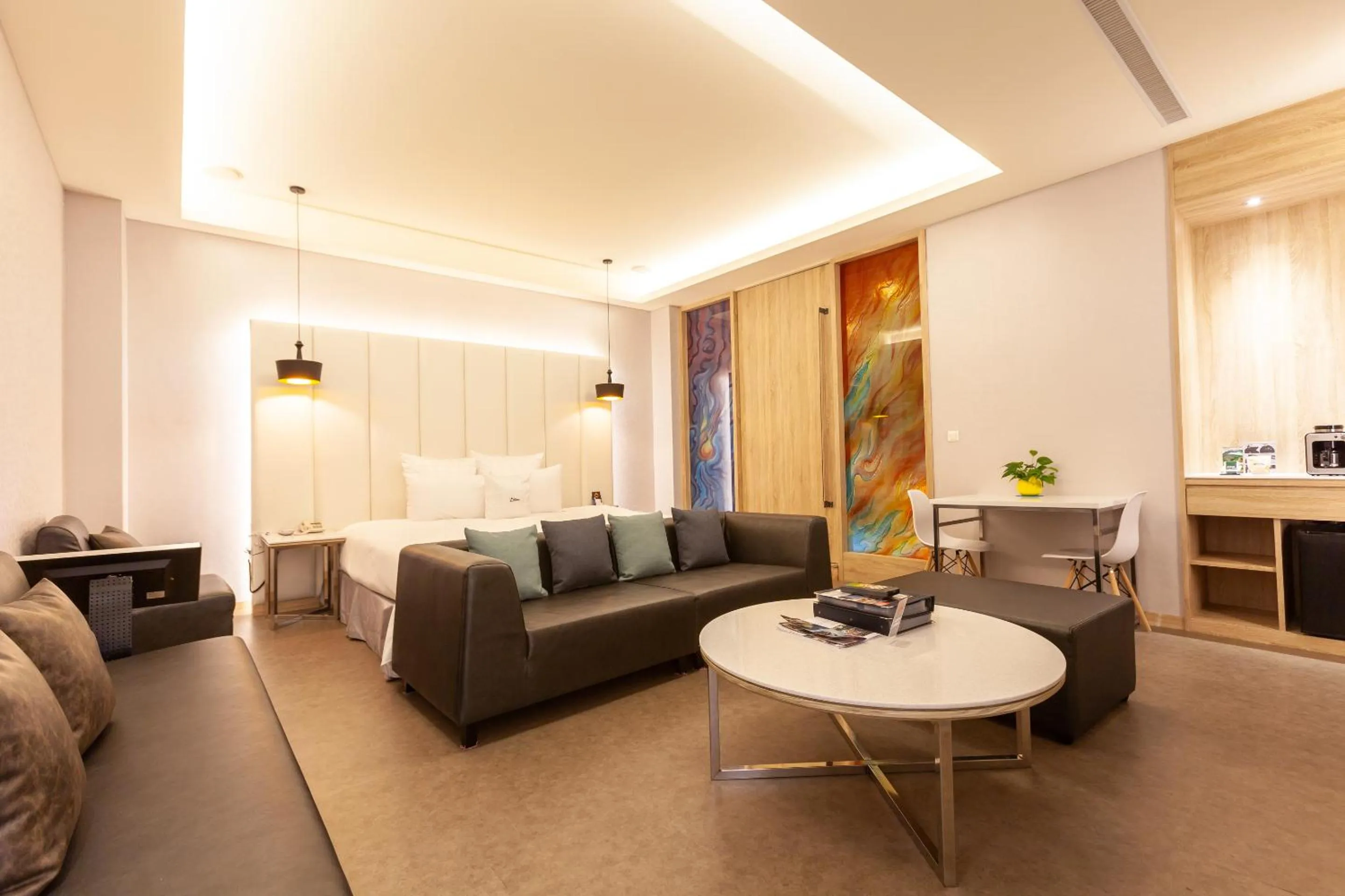 Photo of the whole room in Six Star Motel-Zhongli