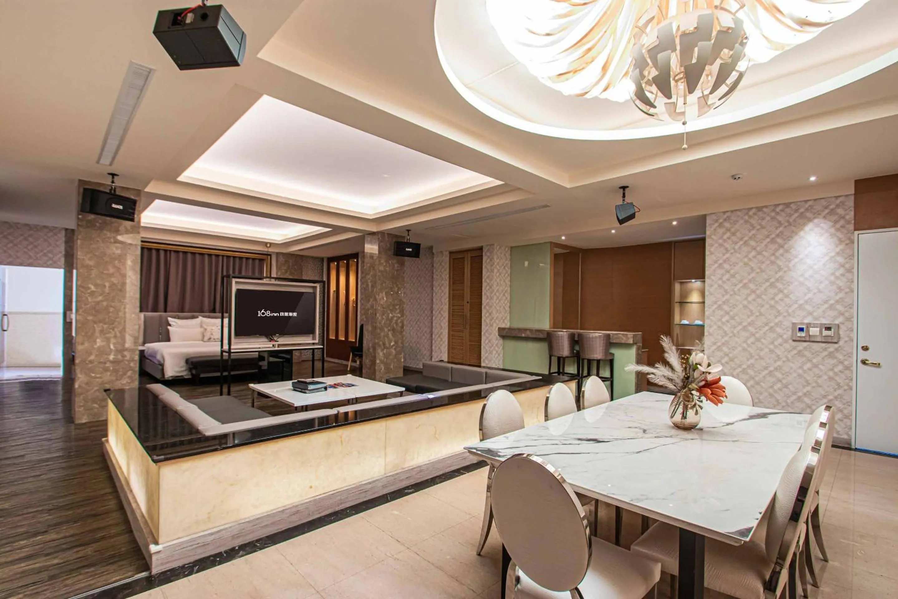 Living room in Six Star Motel-Zhongli