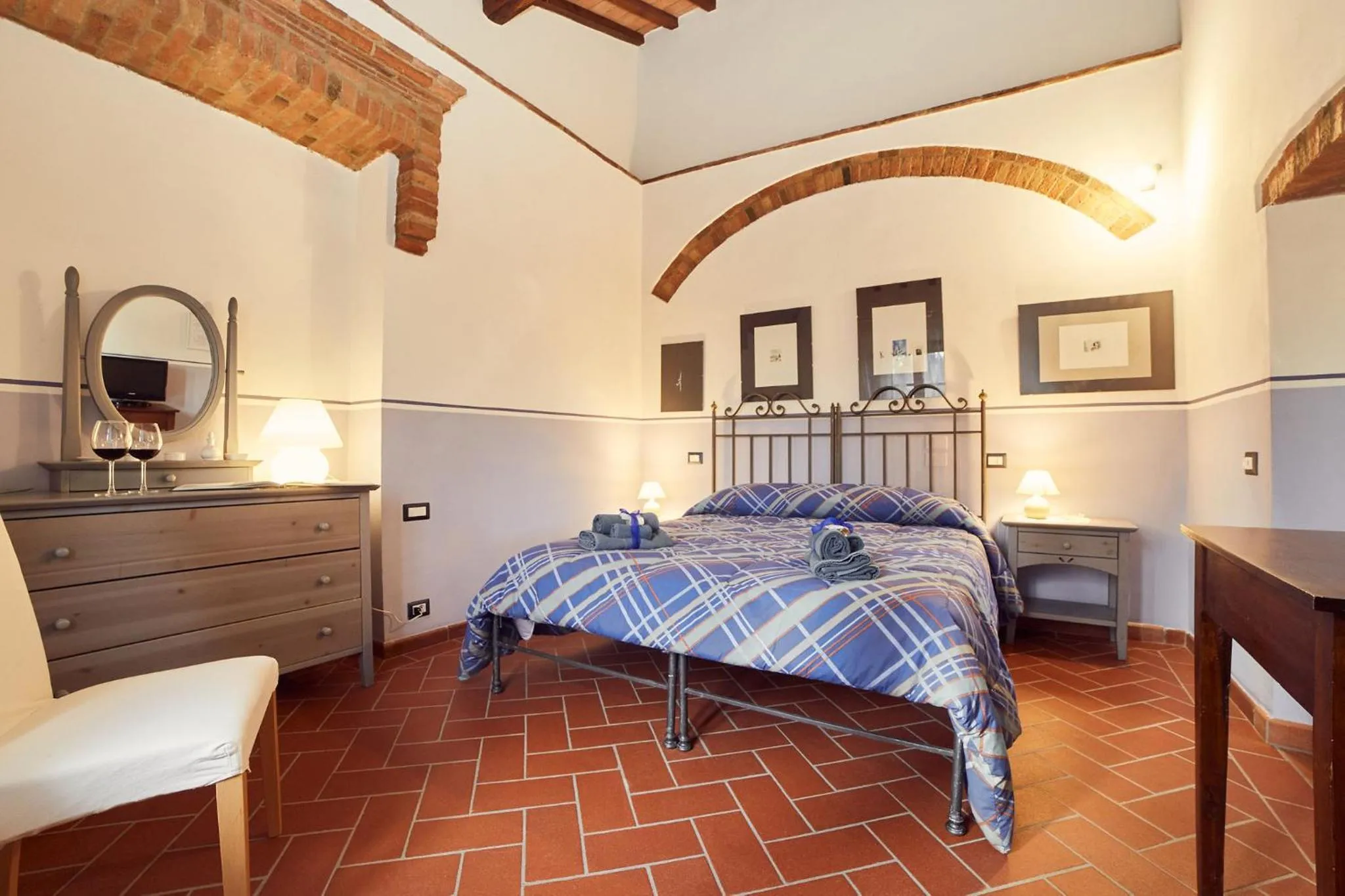 Bed in Affittacamere Maria Gabriella