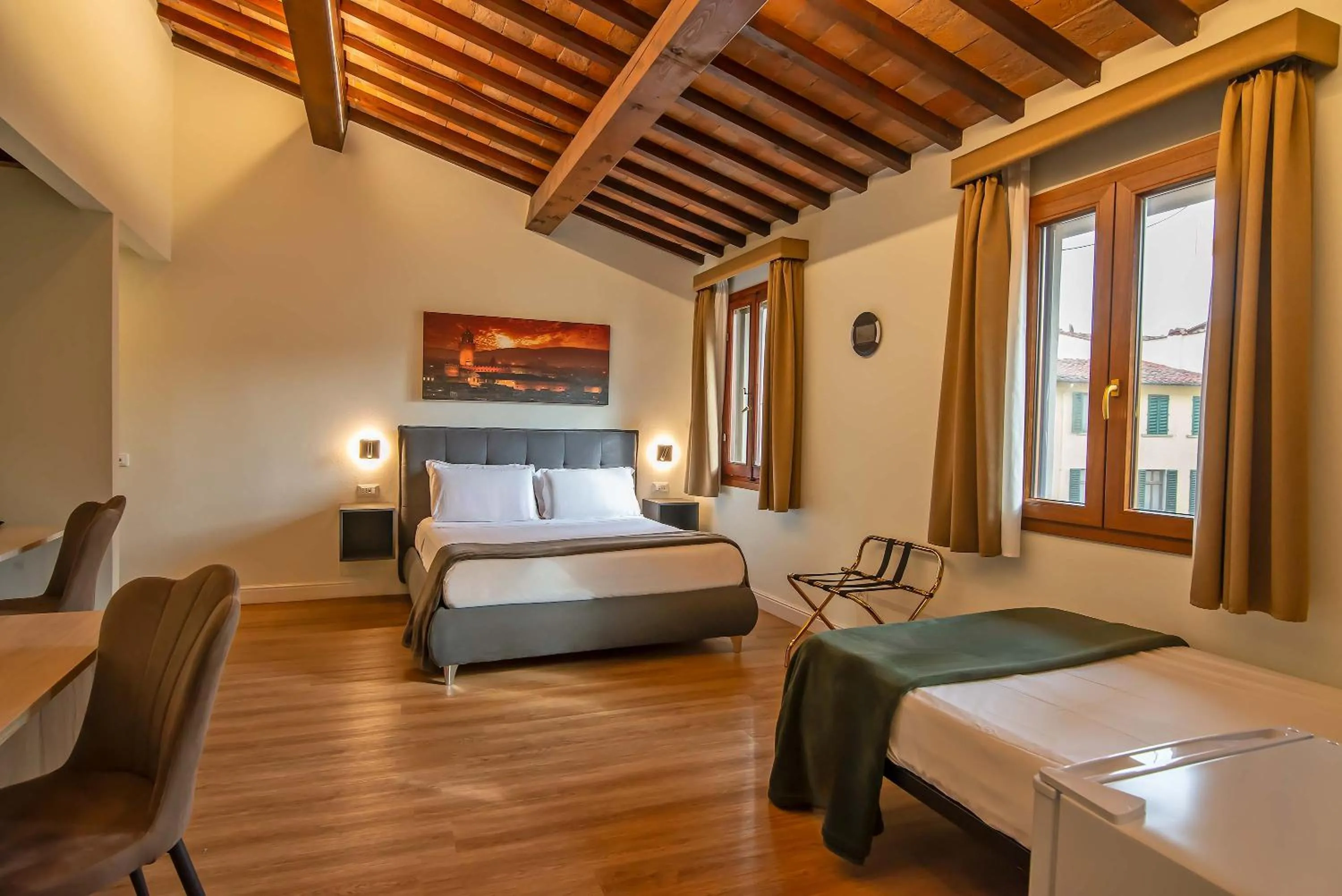 Photo of the whole room, Bed in Marco's Way