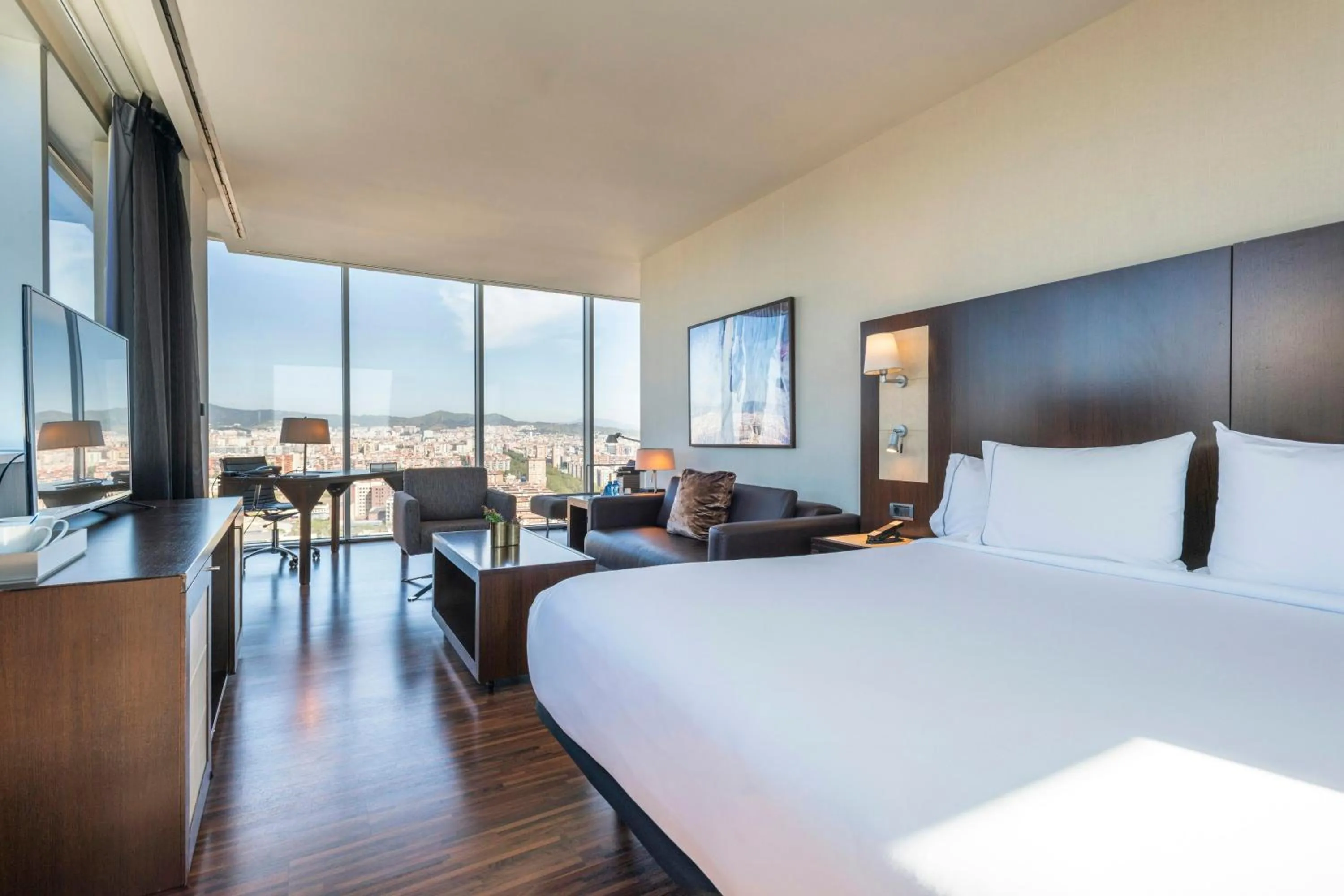 Photo of the whole room, Bed in Leonardo Royal Hotel Barcelona Forum