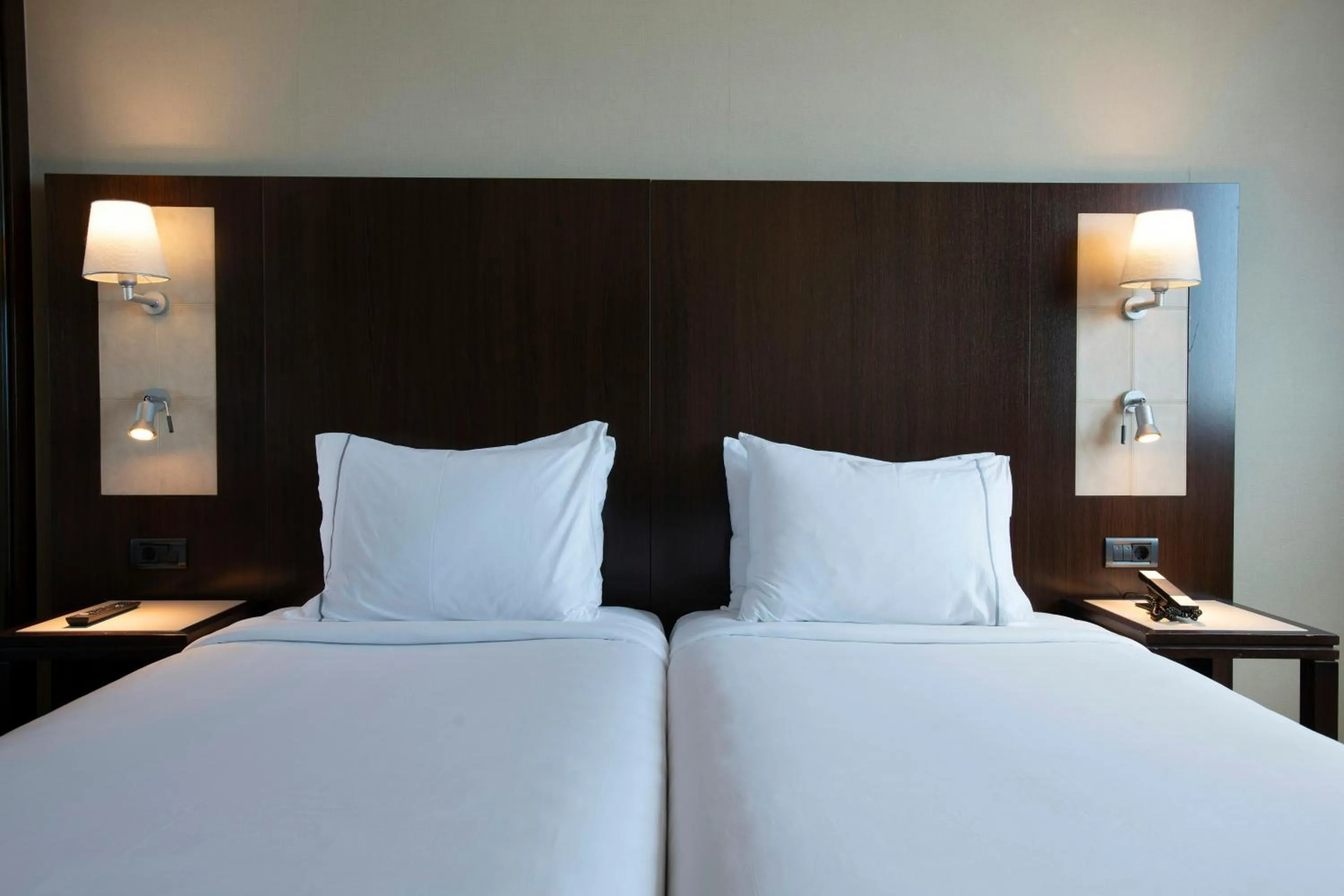 Photo of the whole room, Bed in Leonardo Royal Hotel Barcelona Forum