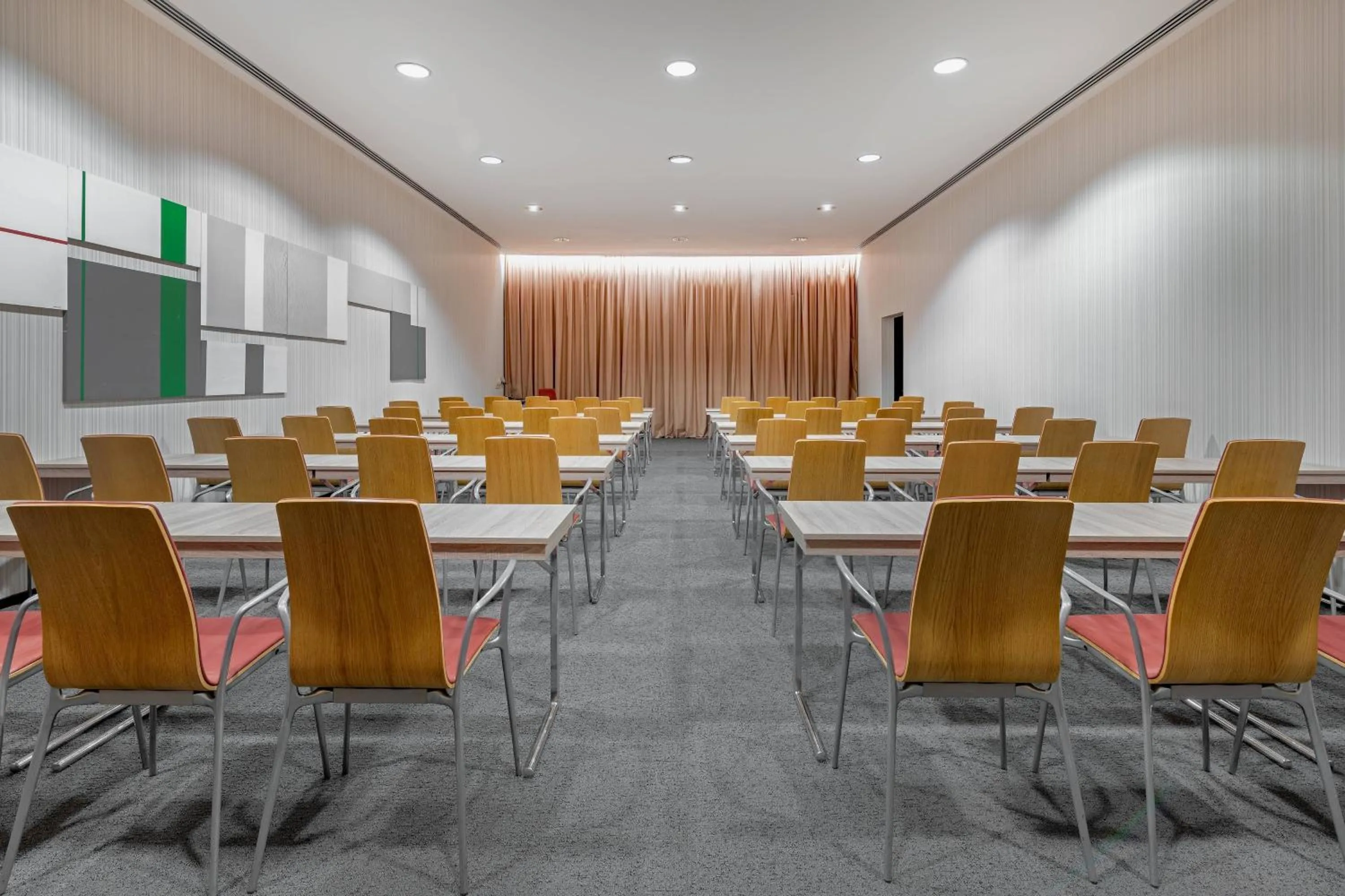 Meeting/conference room in AC Hotel Barcelona Fórum by Marriott