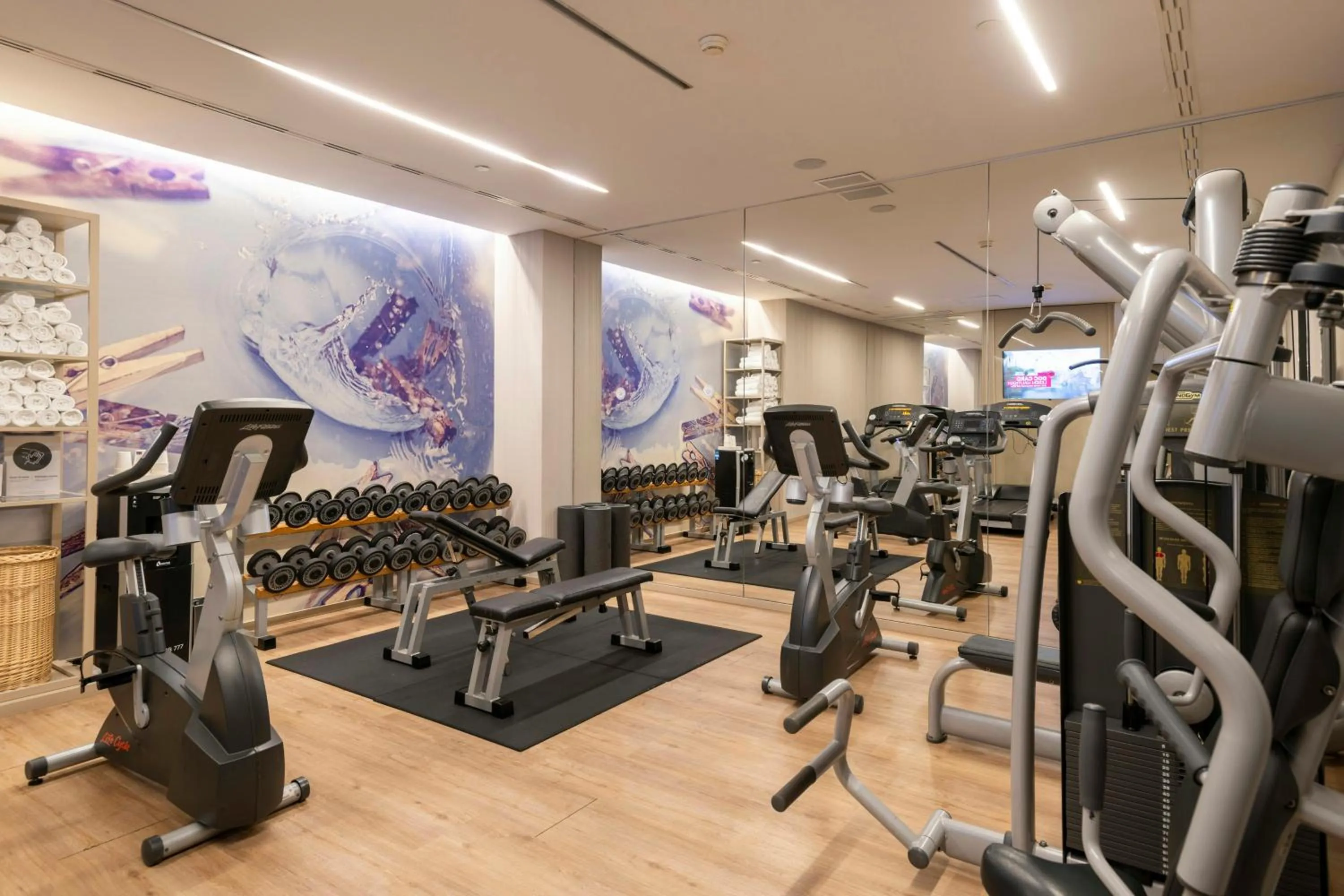 Fitness centre/facilities in Leonardo Royal Hotel Barcelona Forum