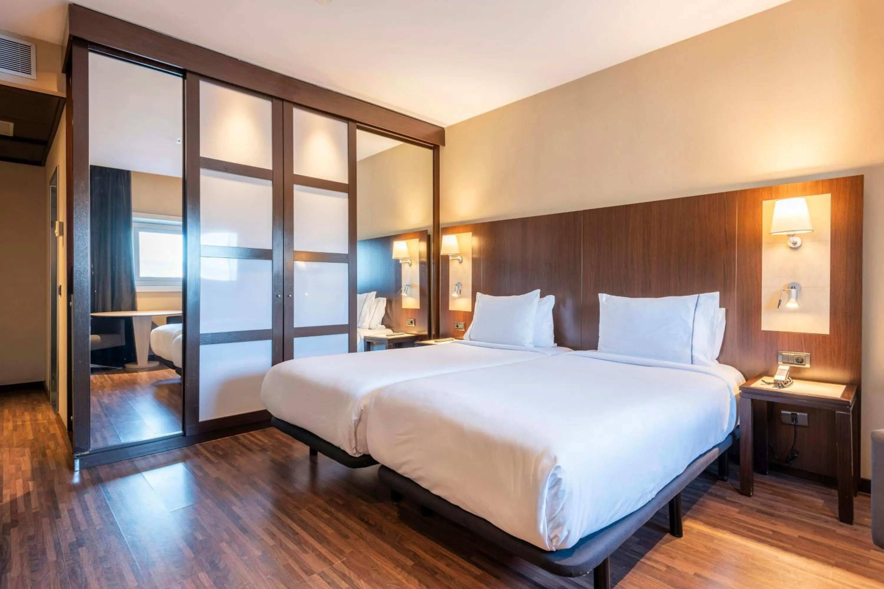 Photo of the whole room, Bed in Leonardo Royal Hotel Barcelona Forum