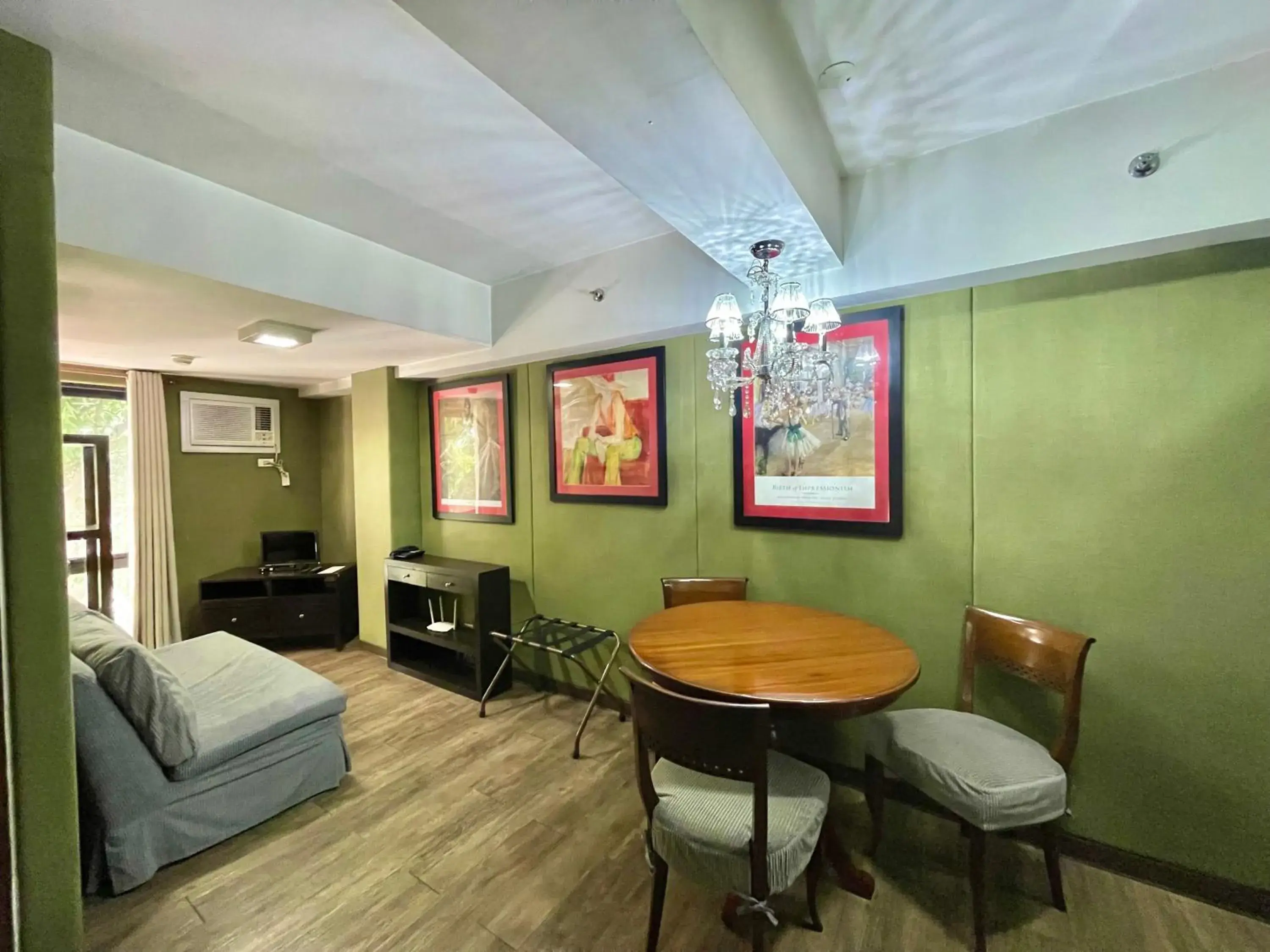 Two-Bedroom Suite in CEO Flats Two-Bedroom Suite in CEO Flats