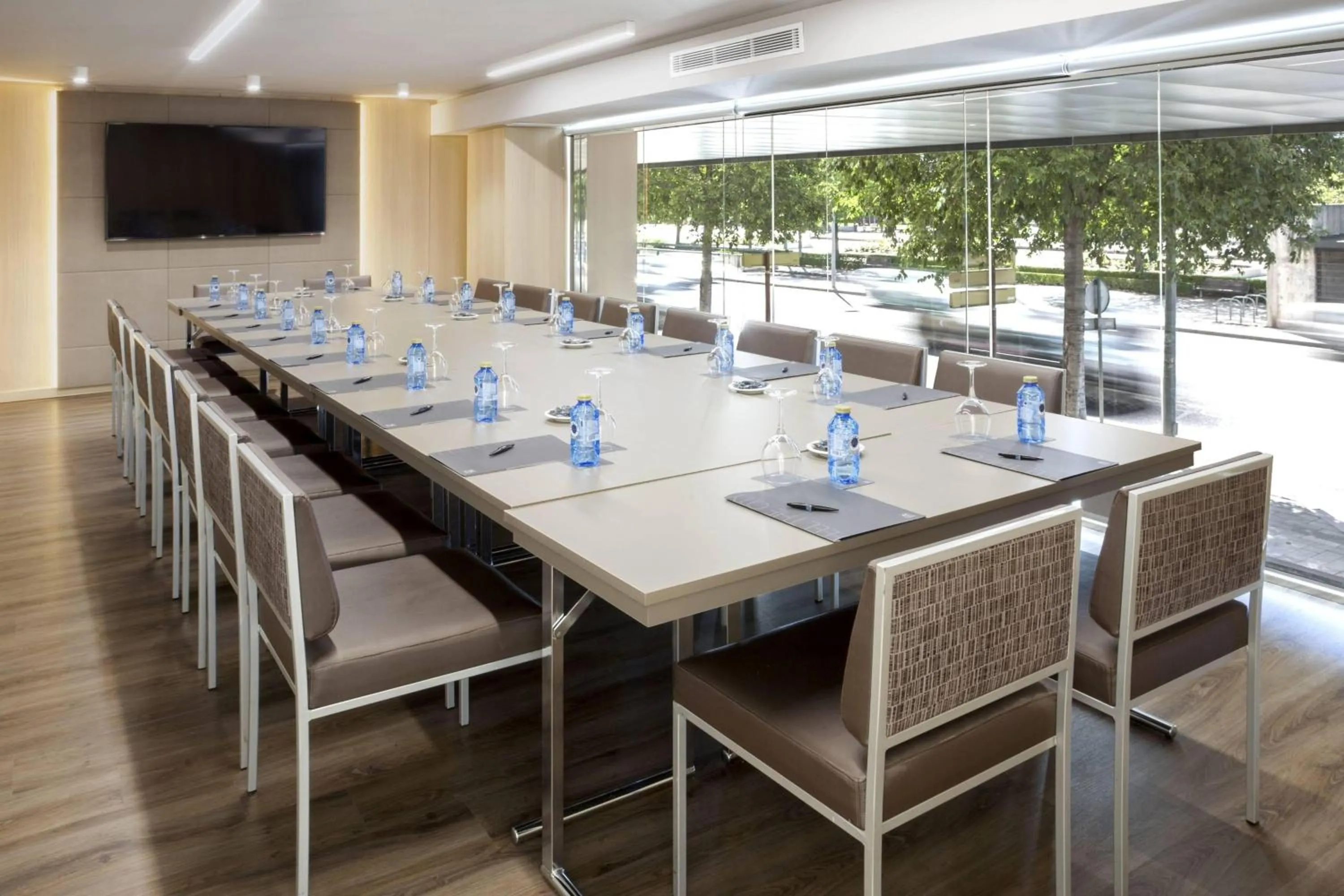 Meeting/conference room in AC Hotel Córdoba by Marriott