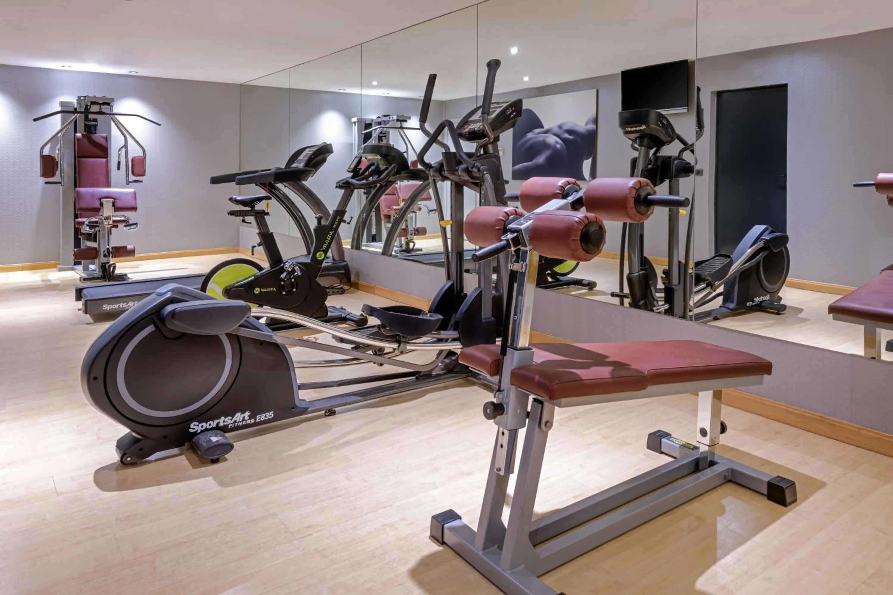 Fitness centre/facilities in AC Hotel Córdoba by Marriott