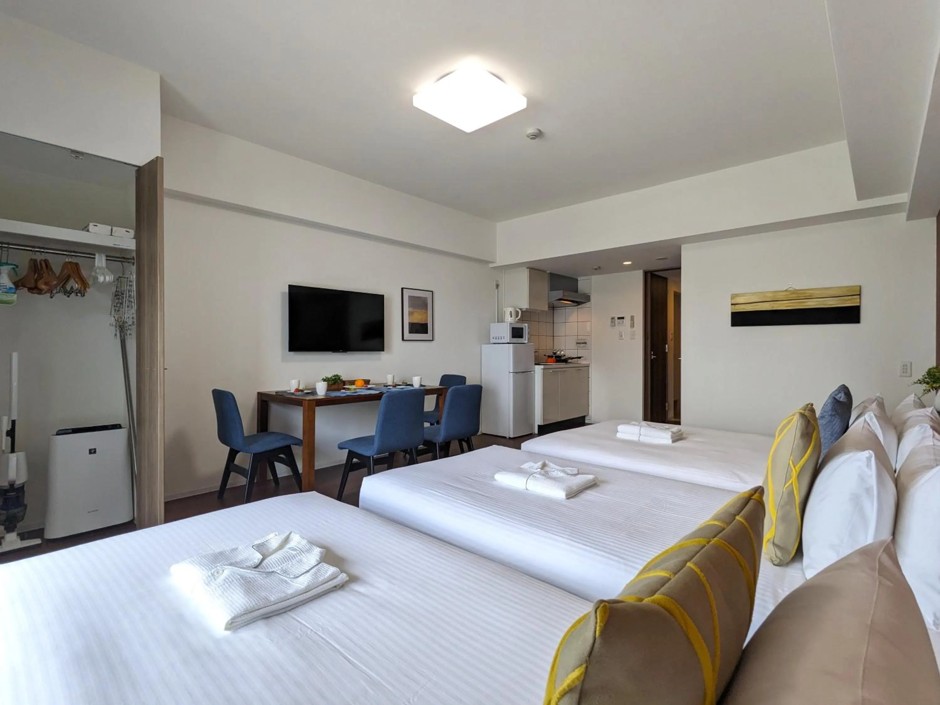 Bed in ESLEAD HOTEL Namba Ebisu West