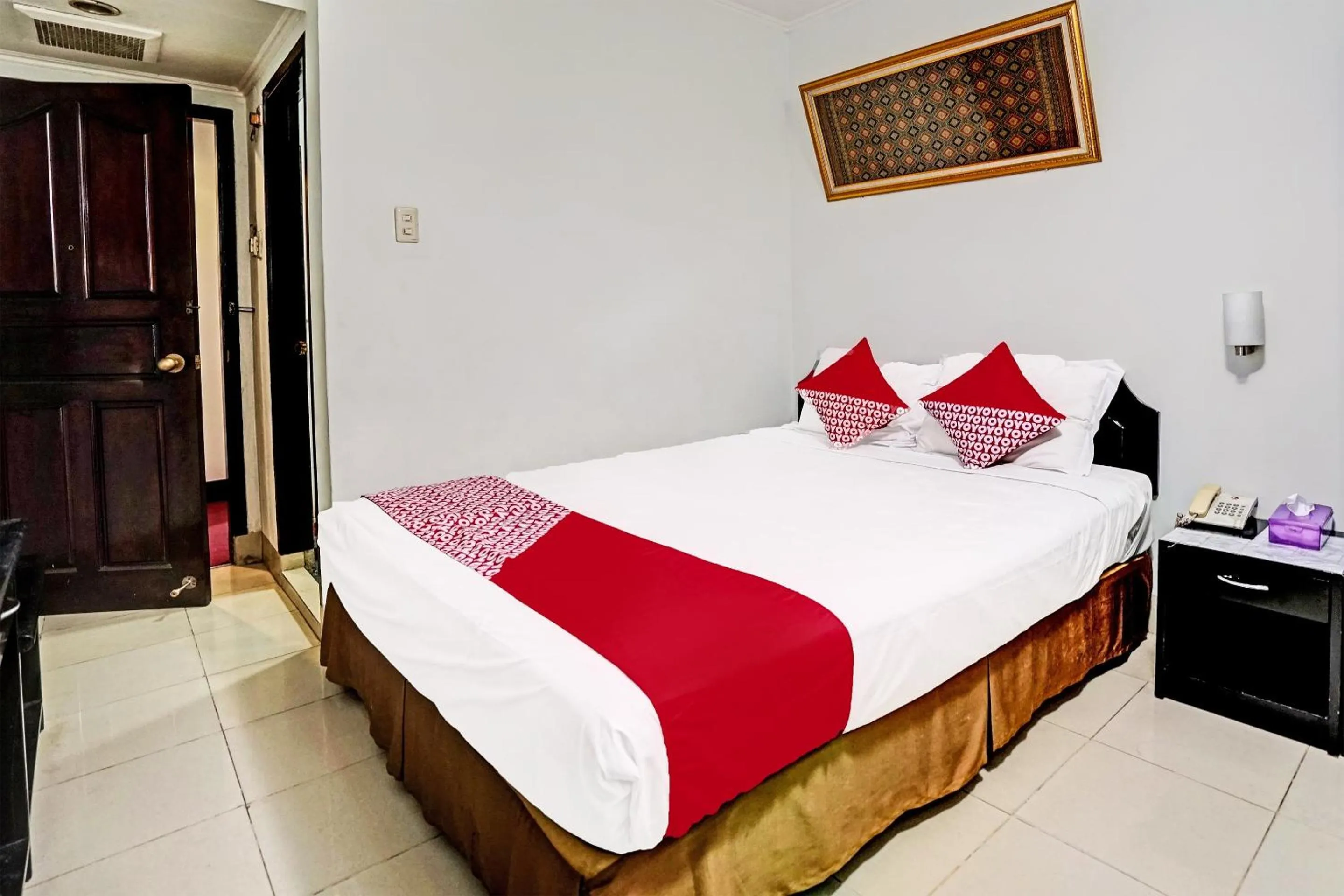 Bedroom, Bed in Hotel O Wisma Bari