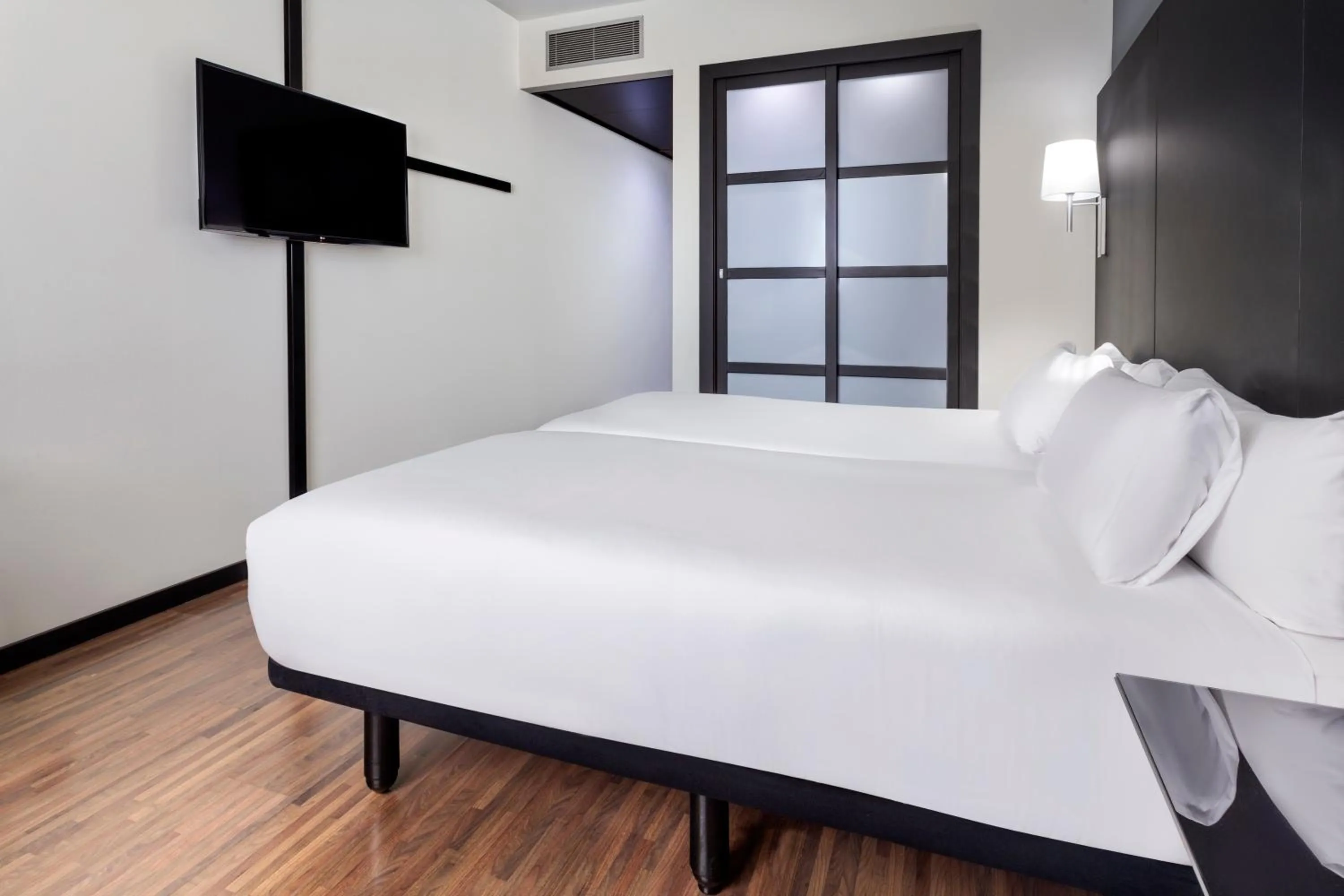 Bed in B&B HOTEL Madrid Getafe