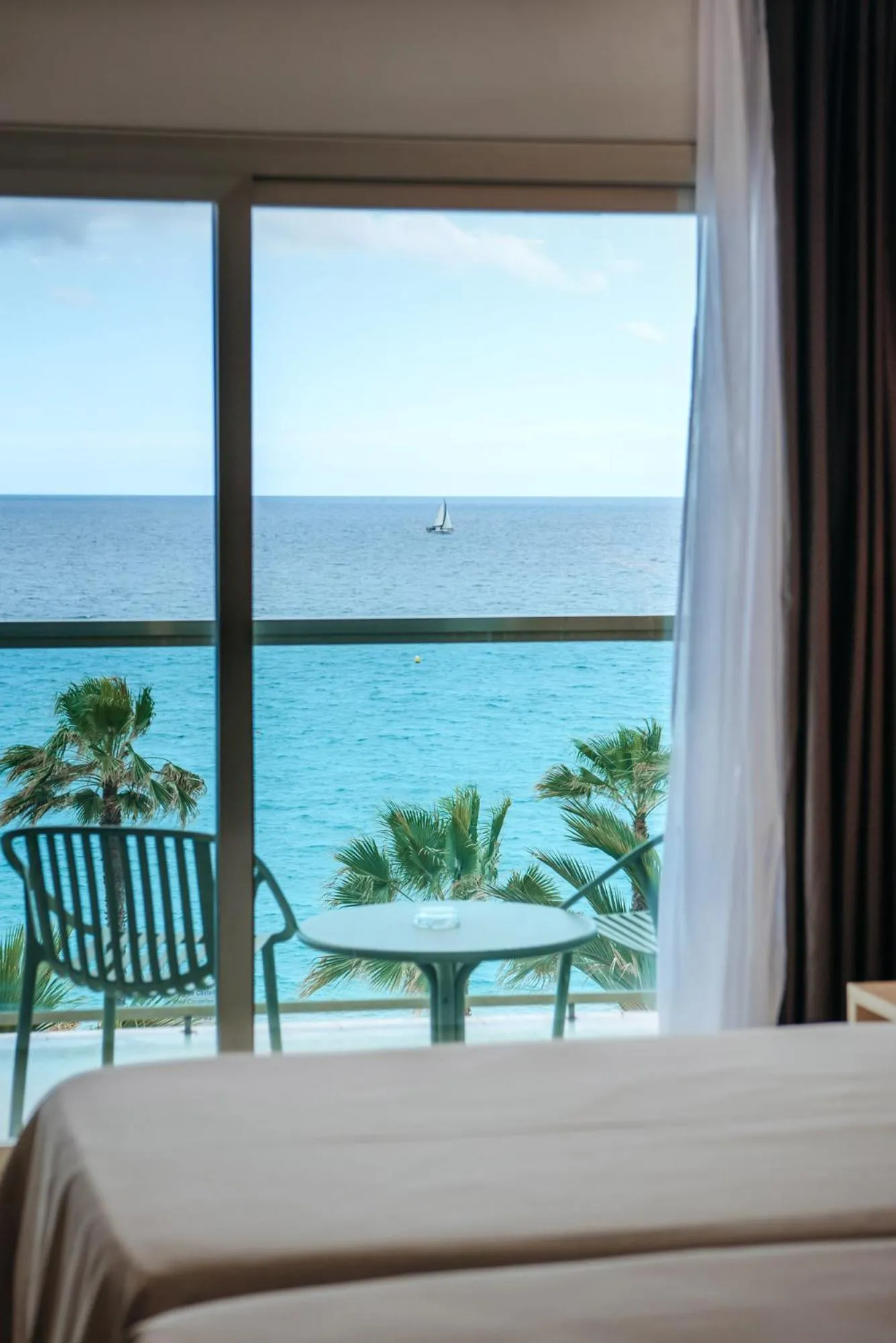 Bed in Hotel Miramar