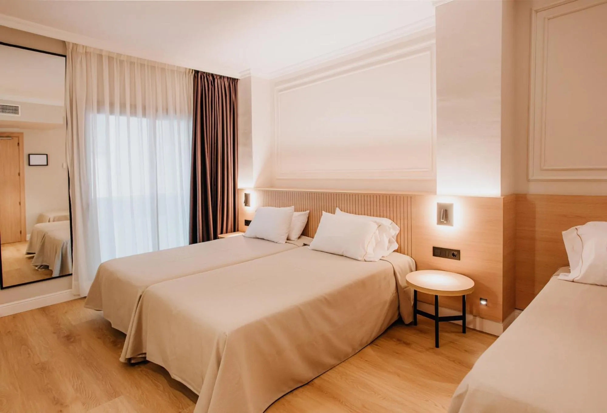 Bed in Hotel Miramar