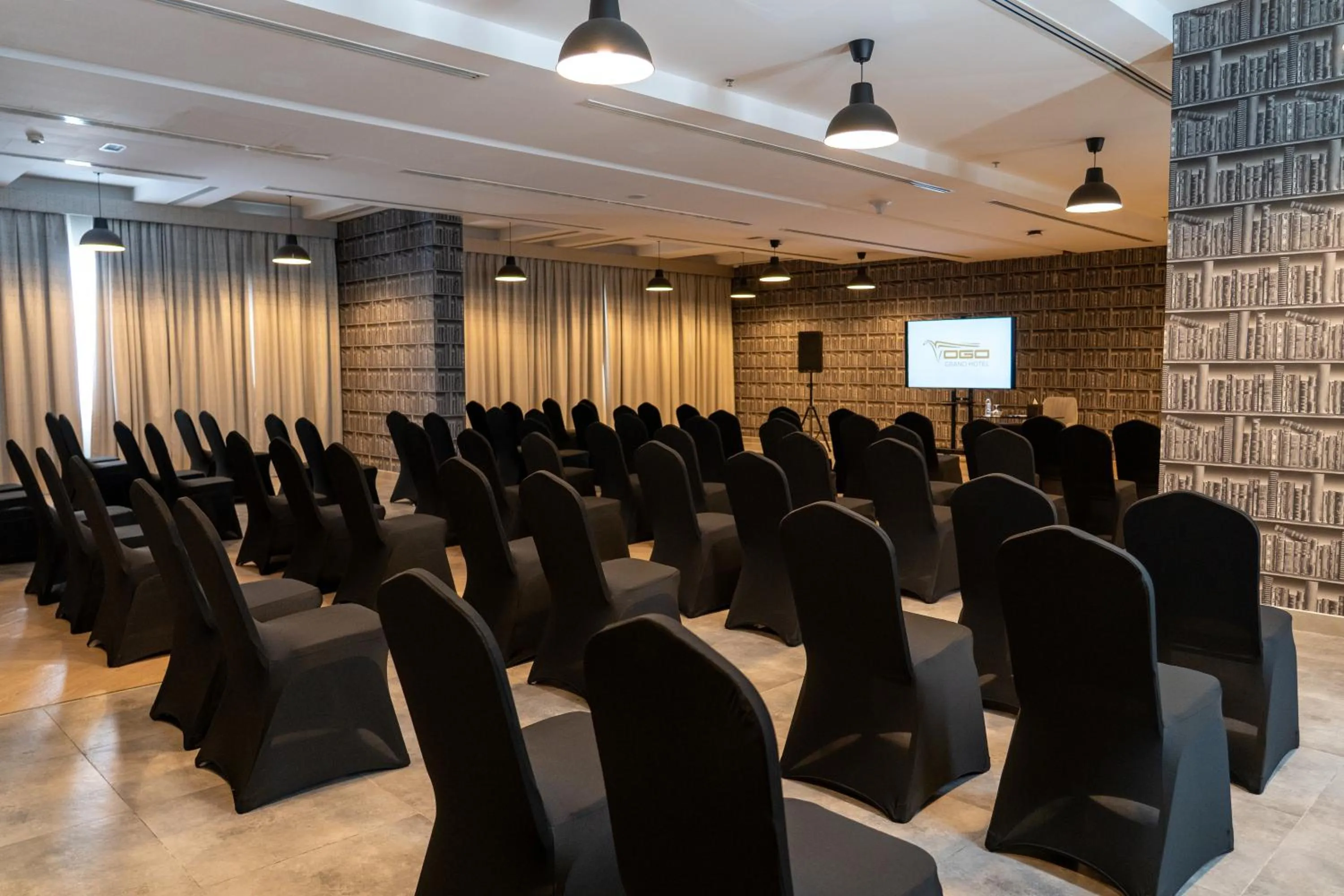 Meeting/conference room in VOGO Grand Hotel Formerly Best Western Plus Hotel Dubai Academic City