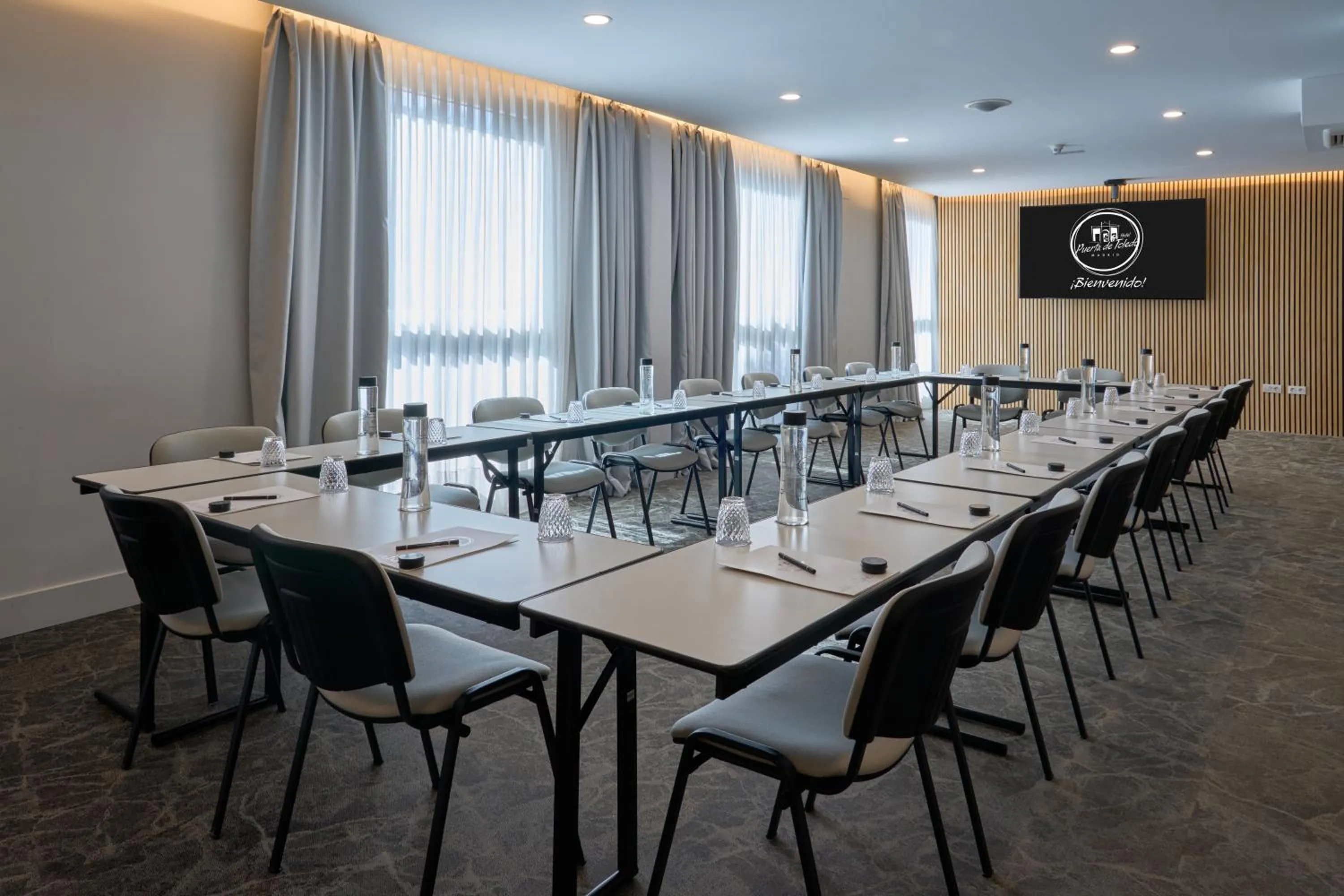 Meeting/conference room in Hotel Puerta de Toledo