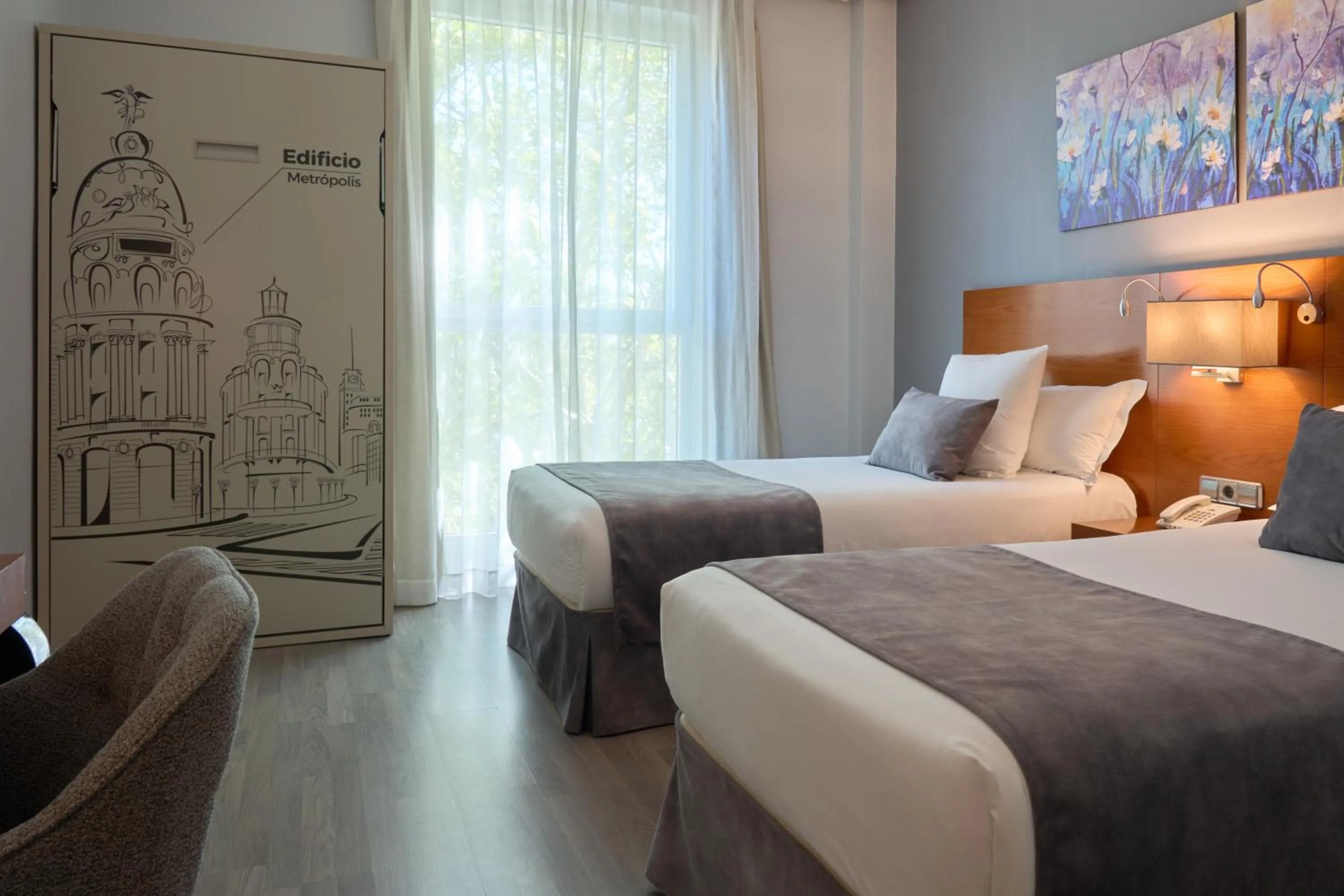 Photo of the whole room, Bed in Hotel Puerta de Toledo