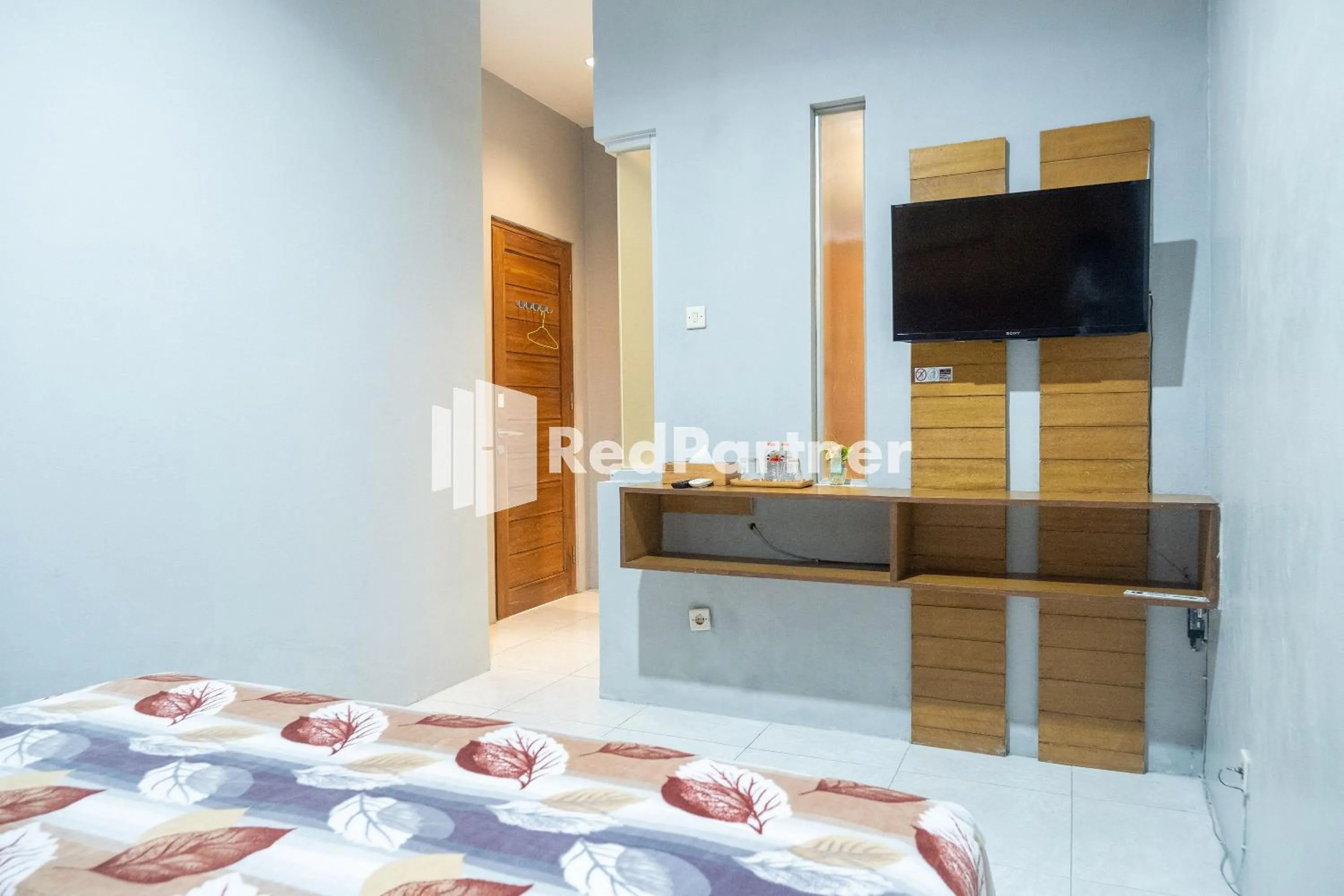 Bedroom, Bed in Omah Capung near Malioboro Area Mitra RedDoorz