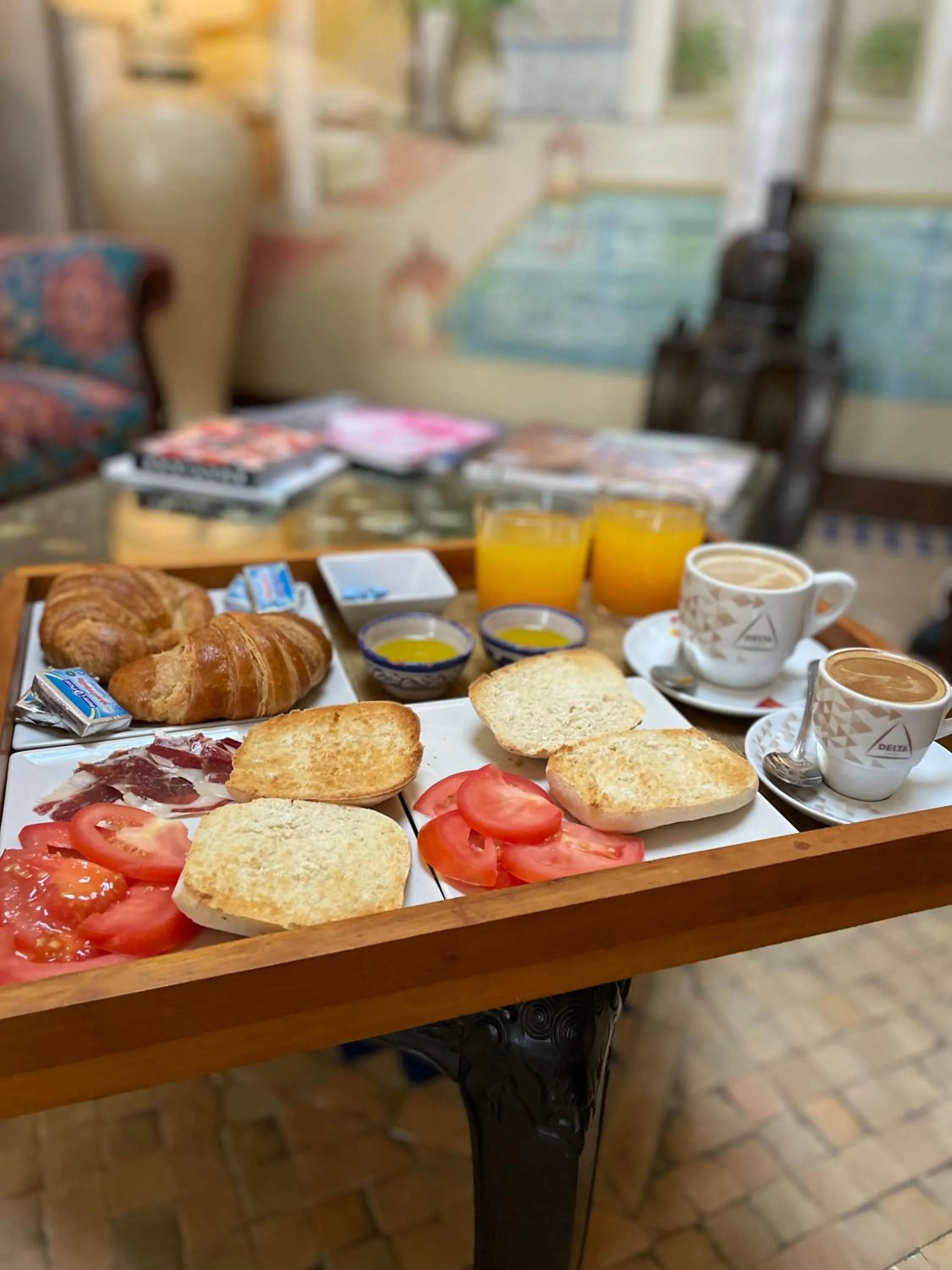 Breakfast in Alcoba del Rey de Sevilla