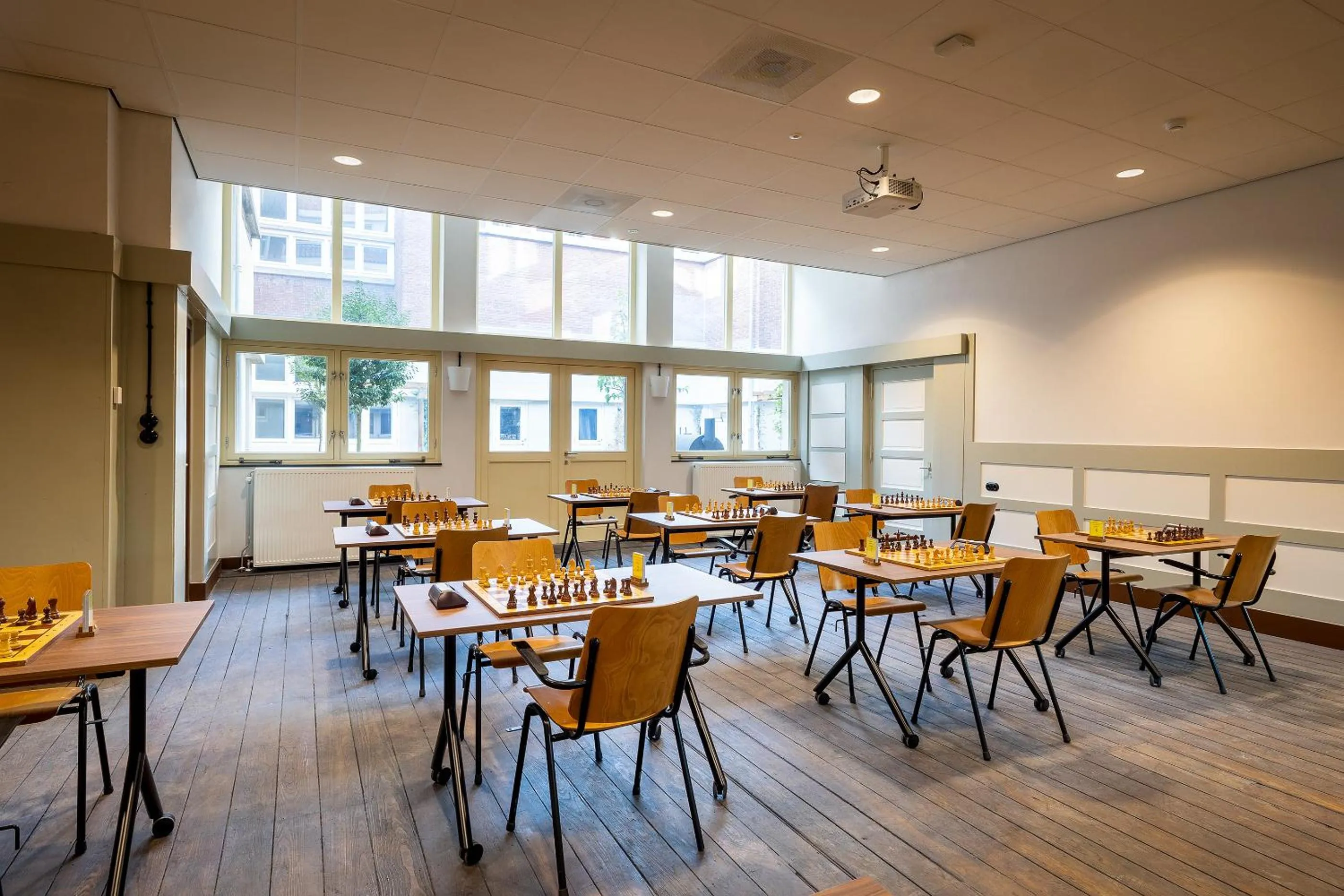 Meeting/conference room in Stadsherberg Ald Weishoès - Hostel