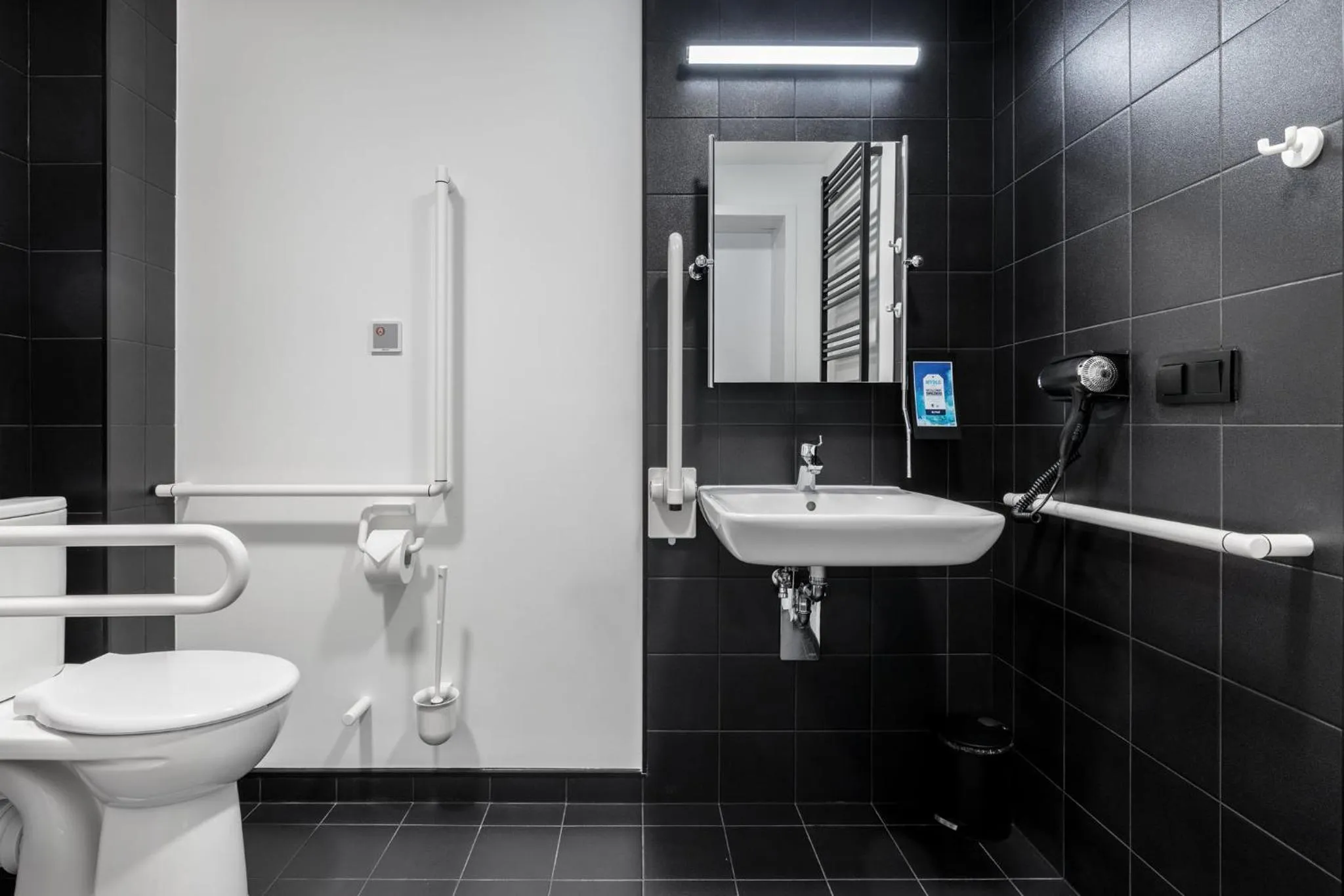 Shower in Hotel Kyriad Stargard