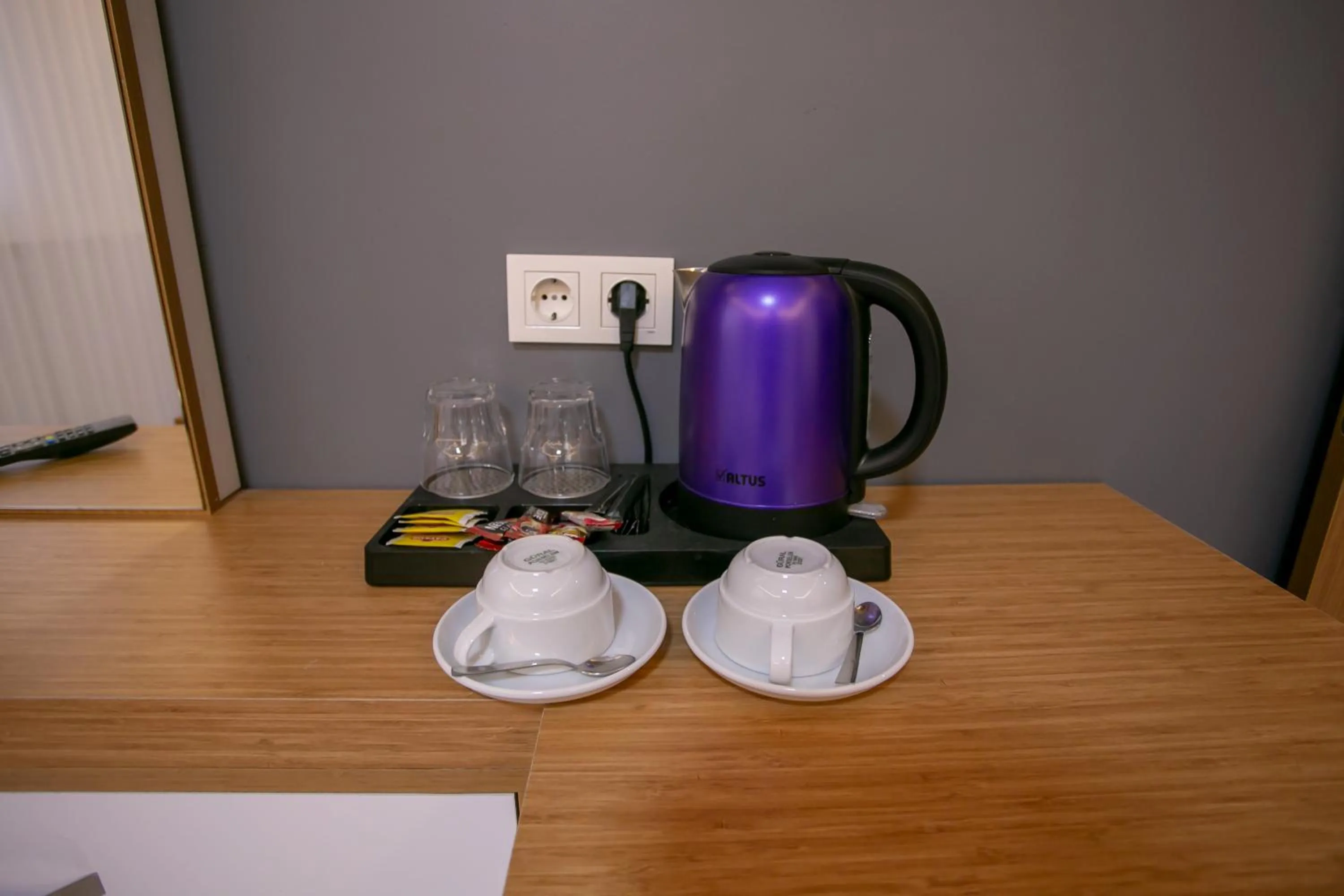 Coffee/tea facilities in BLAU GRÜN İSTANBUL OTEL