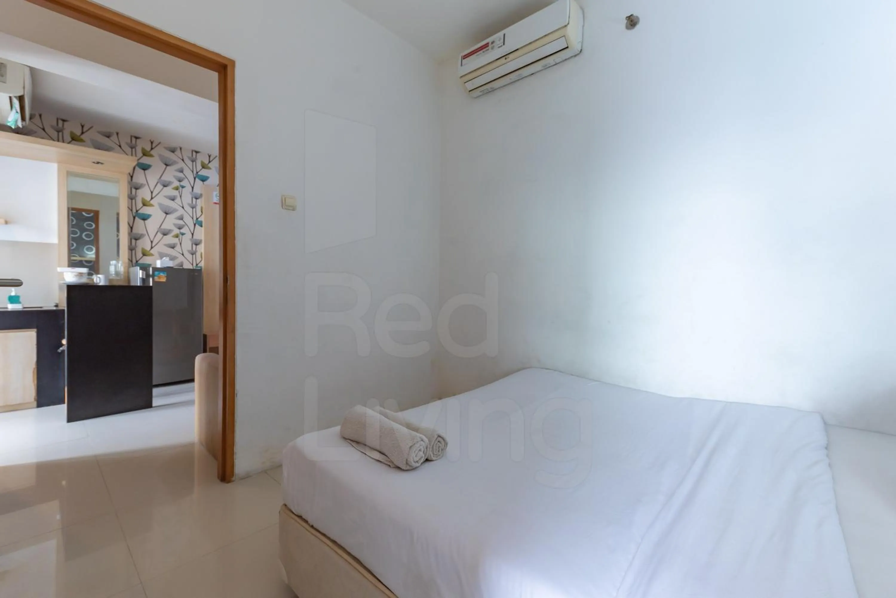 Bedroom, Bed in RedLiving Apartemen Star Semarang - Sky Tower Lantai 22