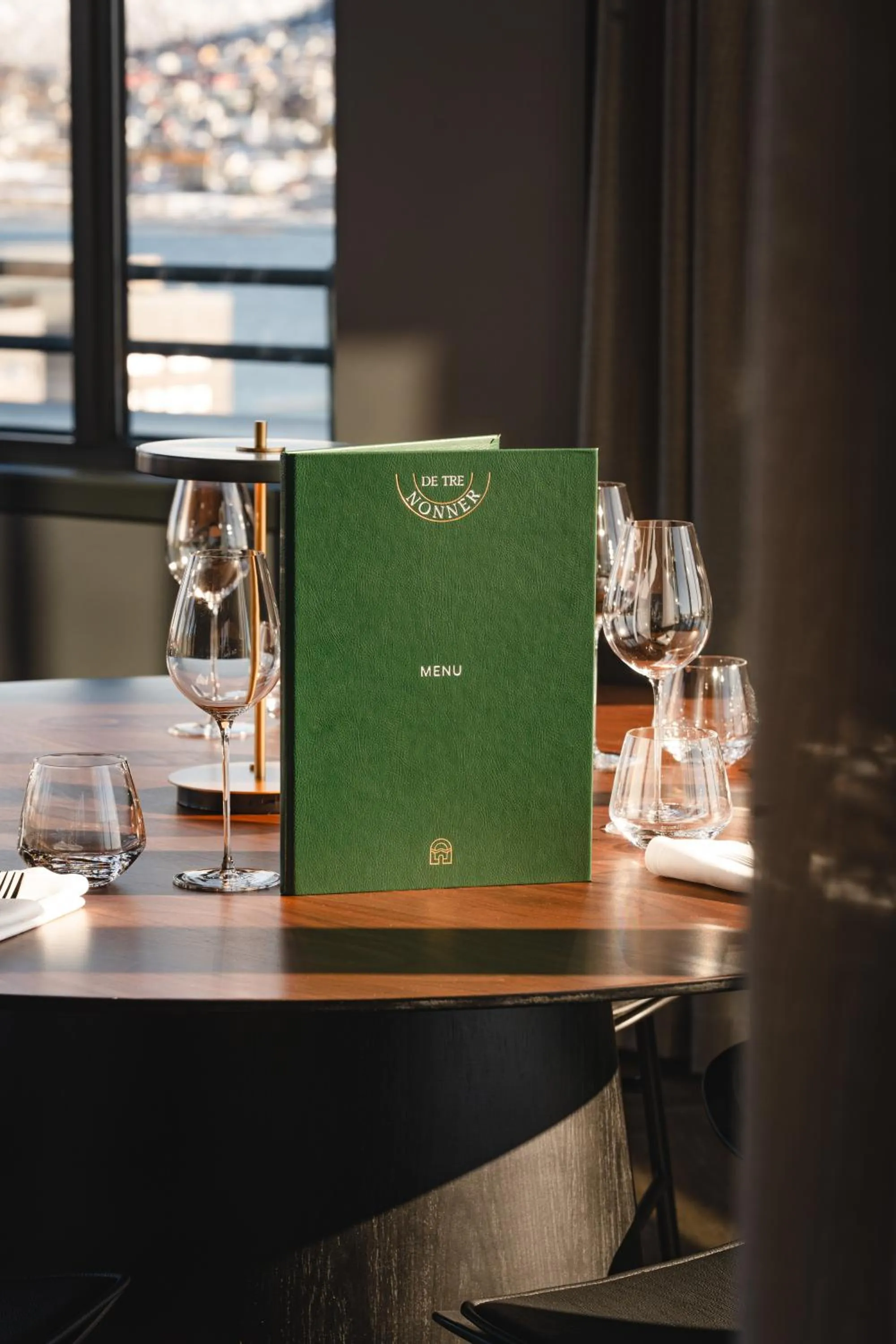 Restaurant/places to eat in Enter St. Elisabeth Suites