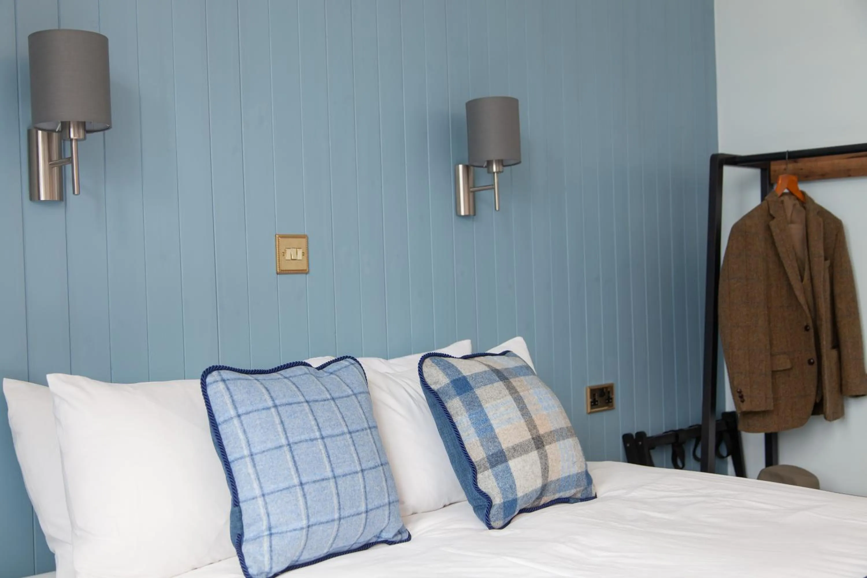 Bedroom, Bed in Coorie