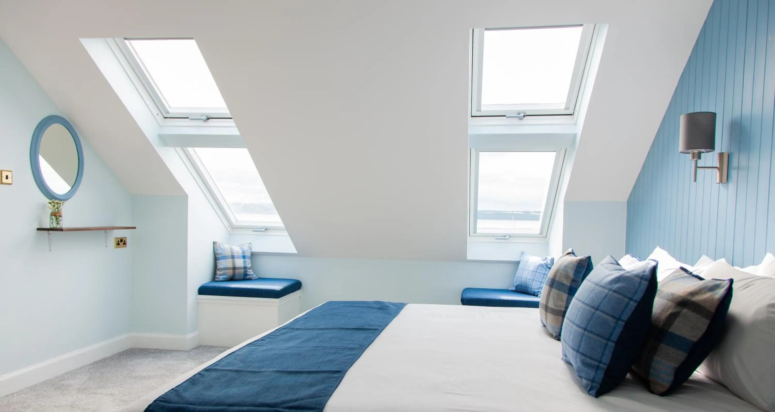 Bedroom, Bed in Coorie