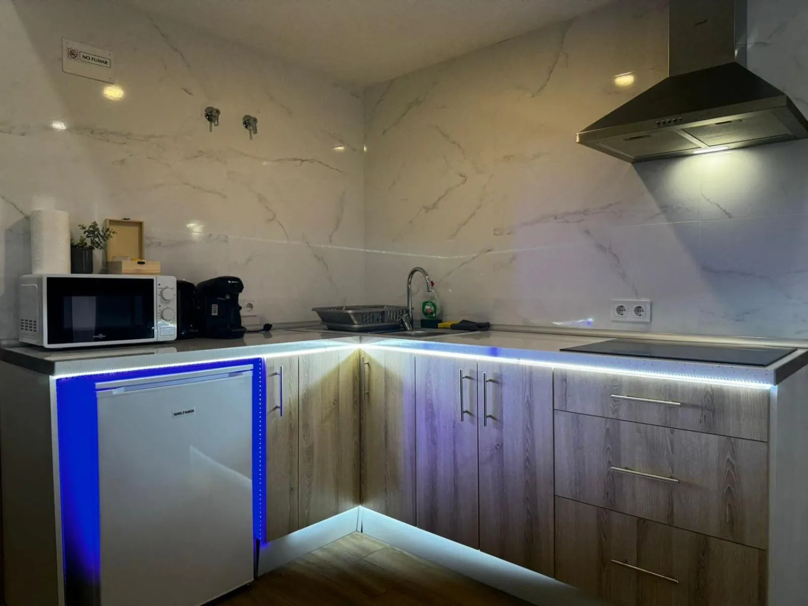 Kitchen or kitchenette in Carbonell 1