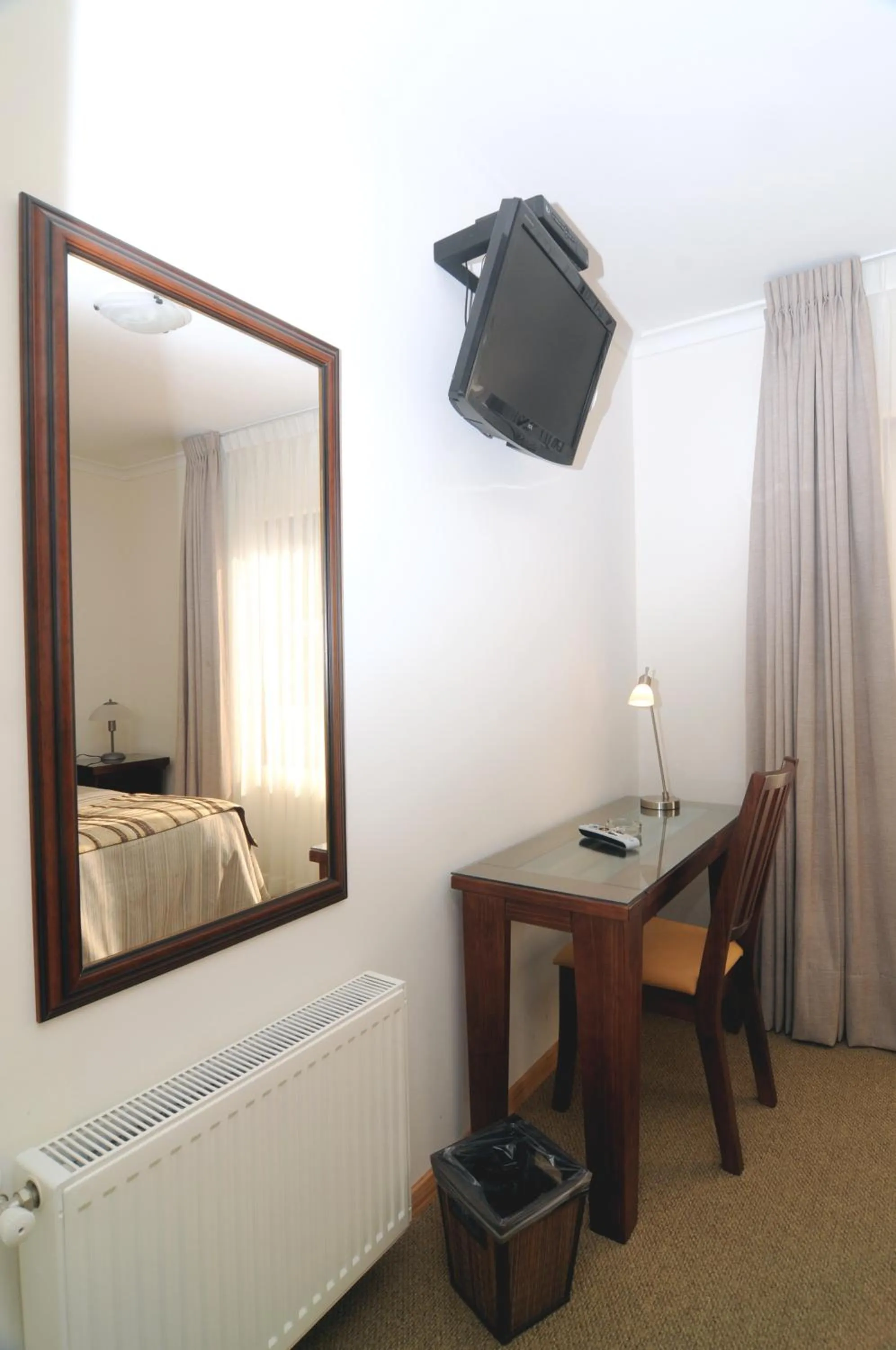 Other, Bed in Hotel Ontiveros