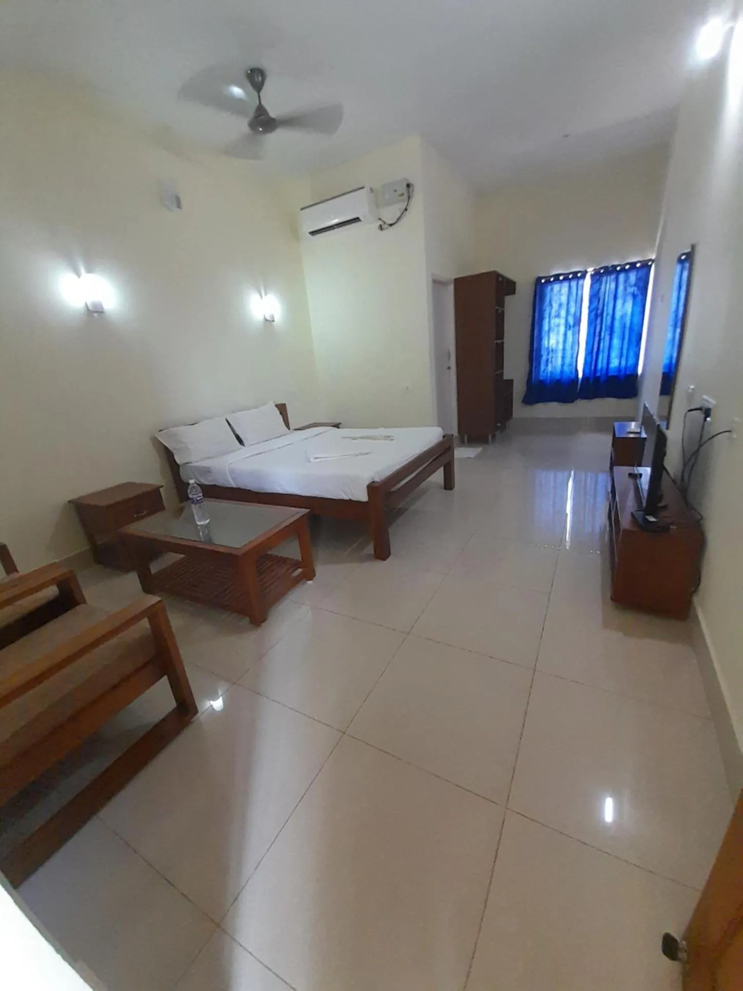 Bed in Alps Residency