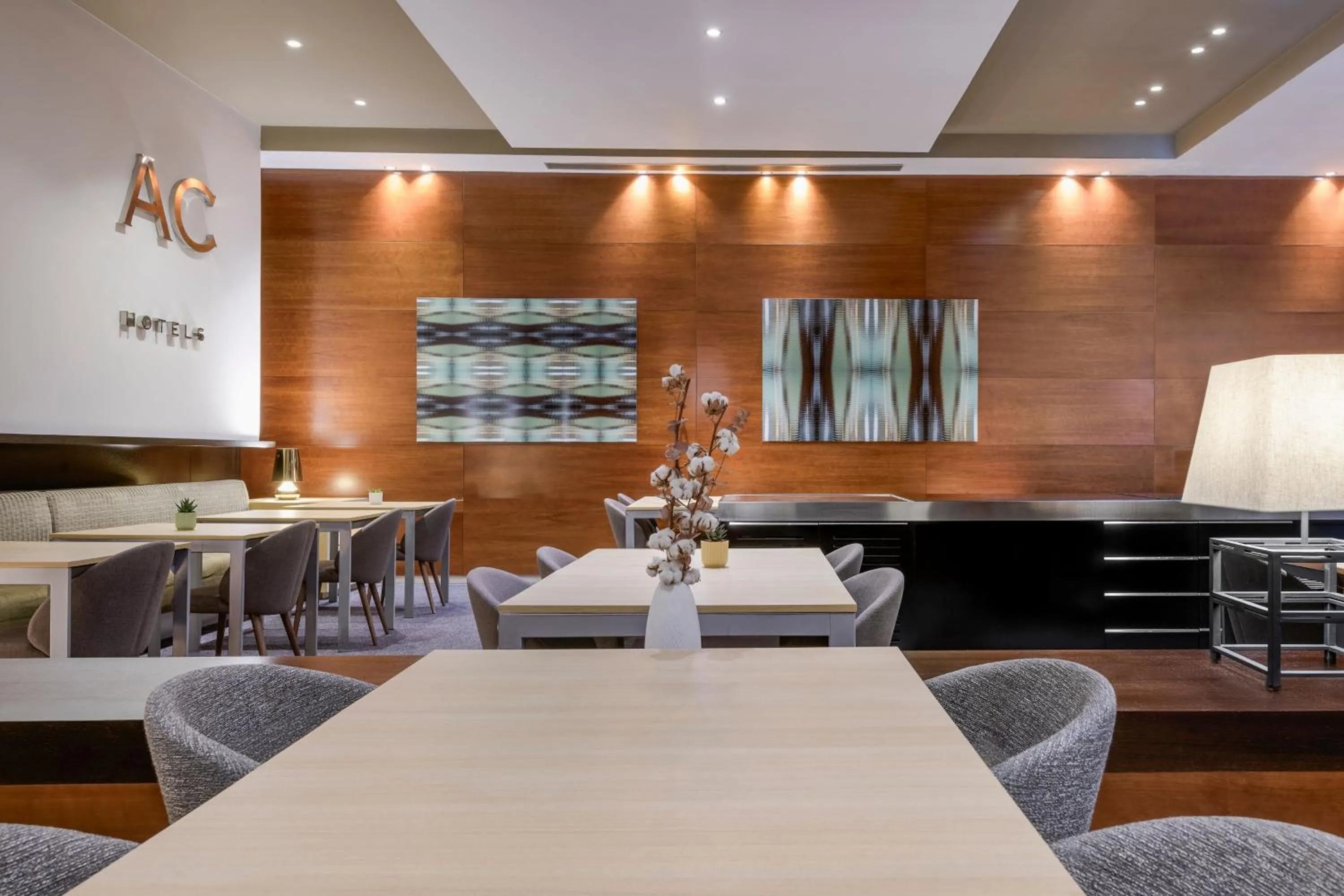 Restaurant/places to eat in AC Hotel Alcalá de Henares by Marriott