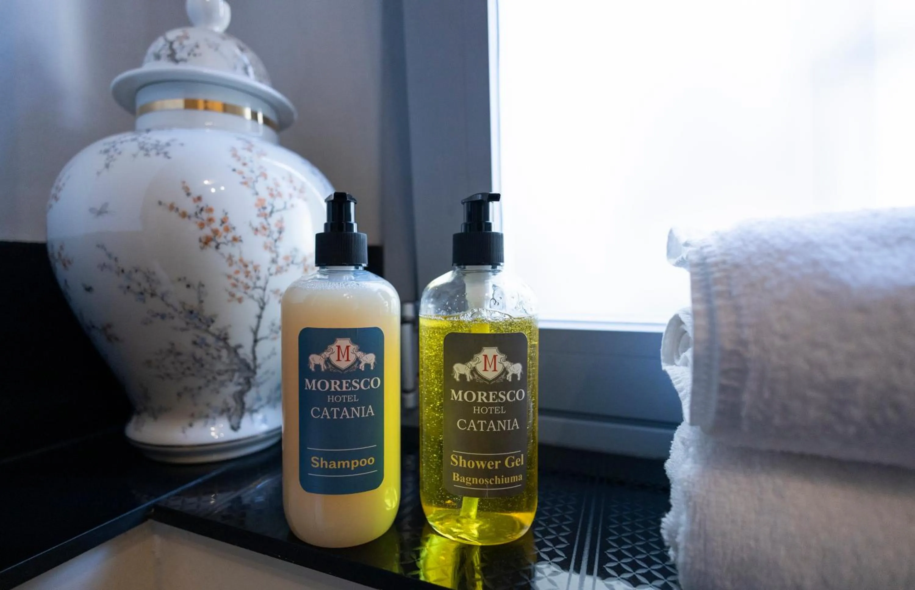 Decorative detail in Il Moresco Catania