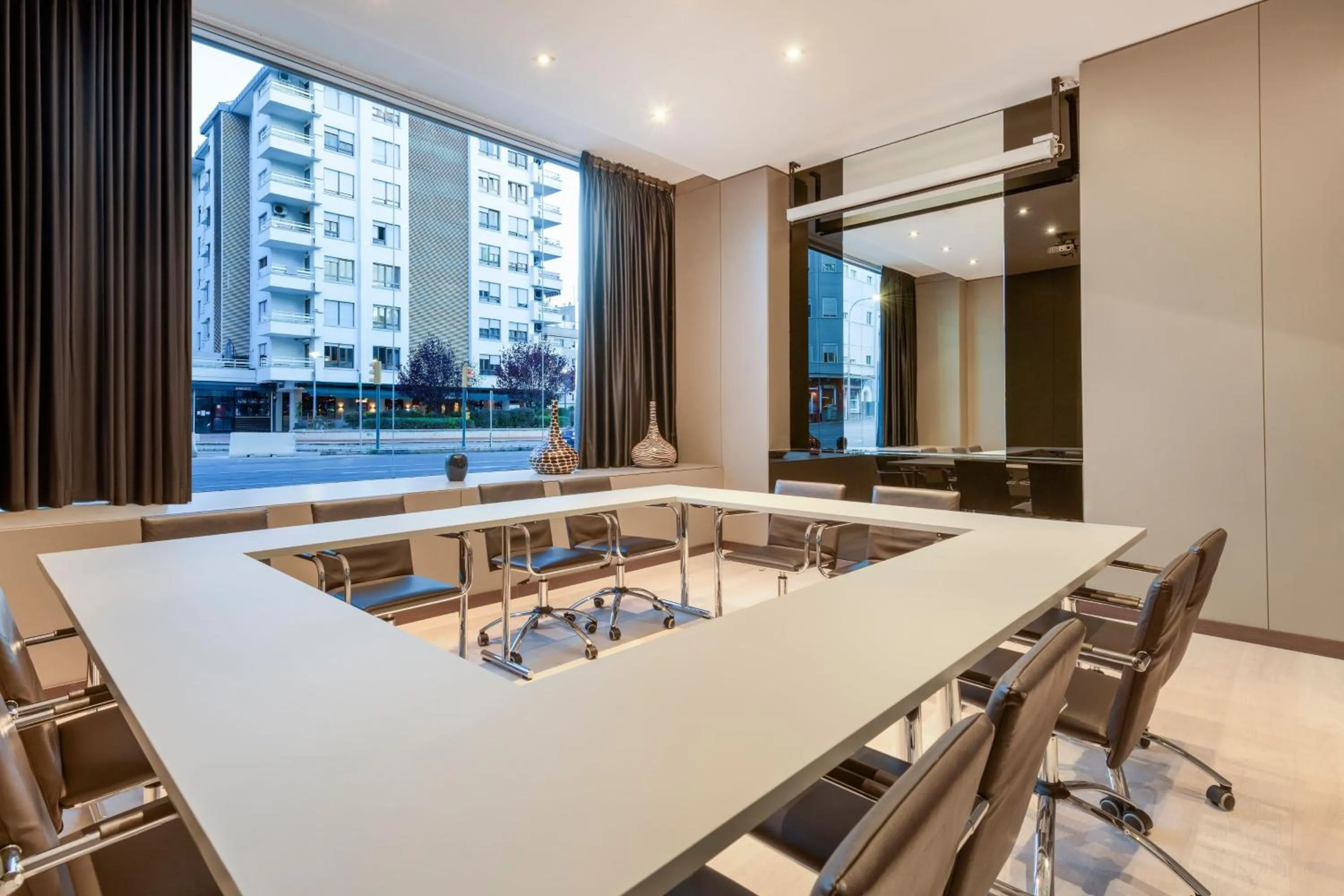 Meeting/conference room in AC Hotel Ciutat de Palma by Marriott