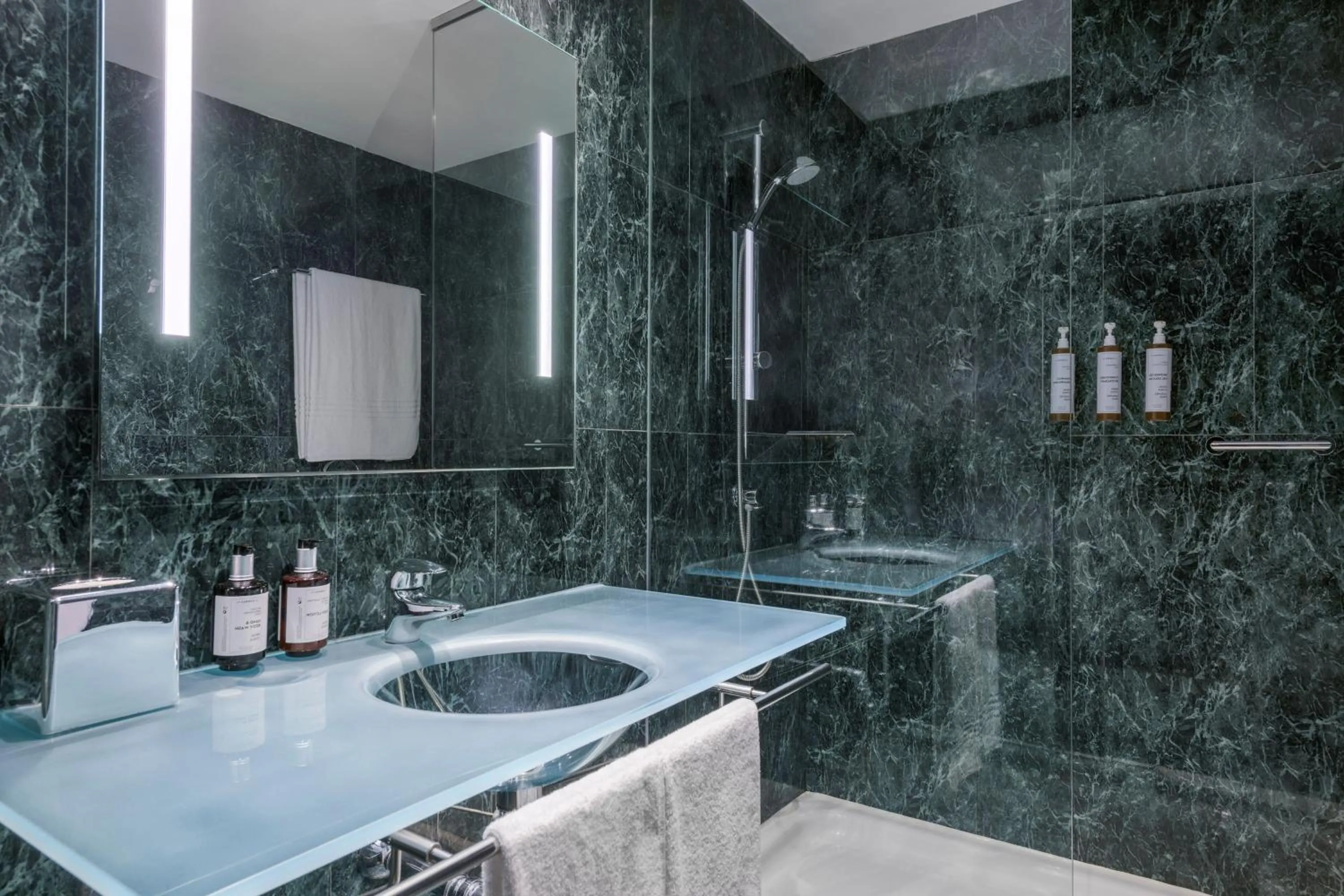 Bathroom in AC Hotel Ciutat de Palma by Marriott