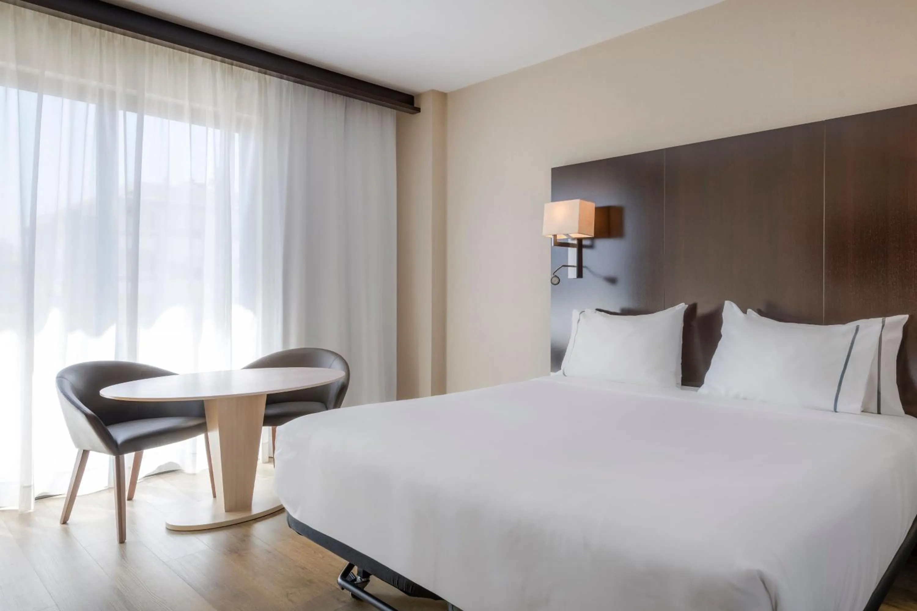 Bedroom, Bed in AC Hotel Ciutat de Palma by Marriott