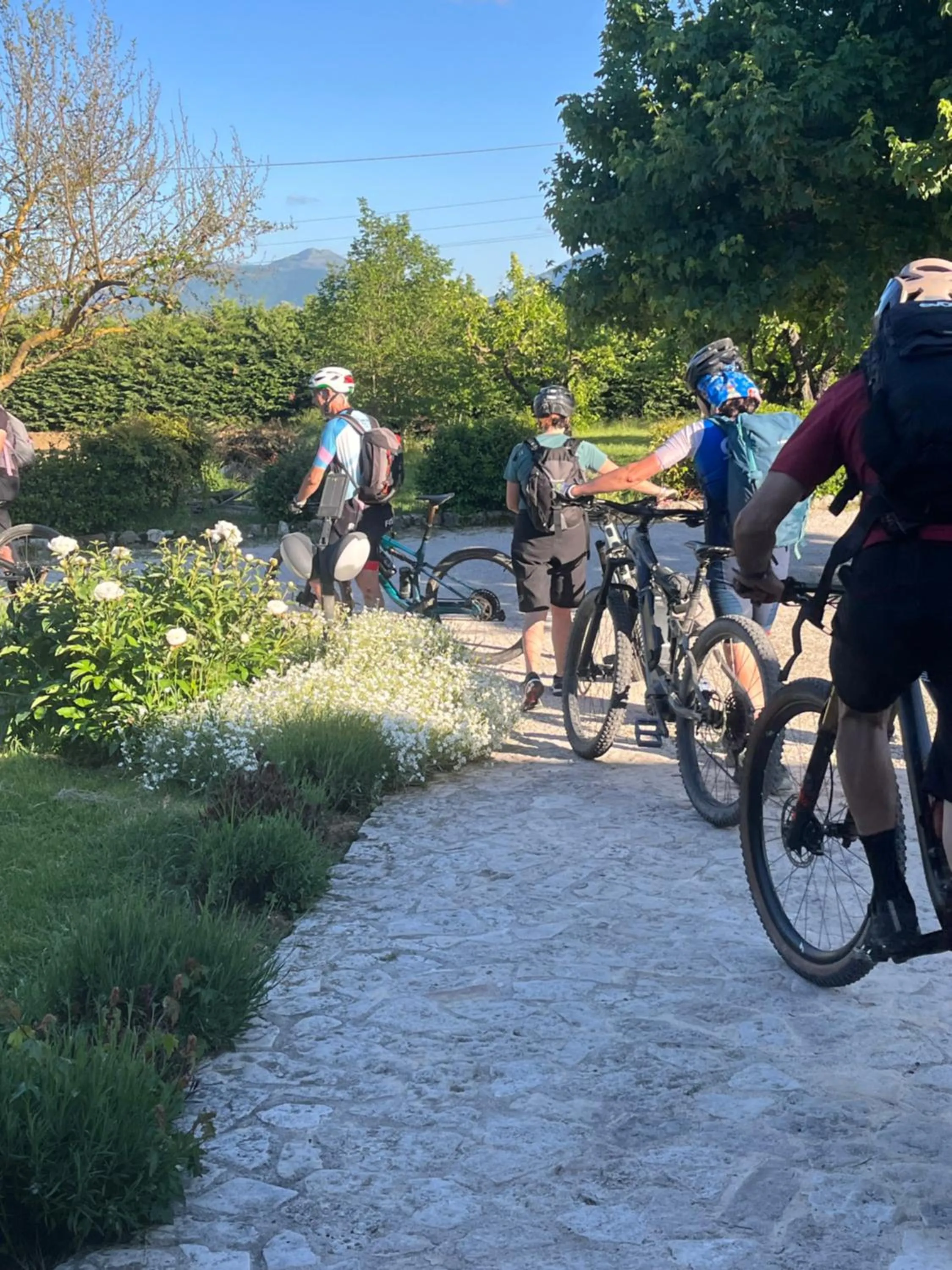 People in Bed & Breakfast Le Piagge