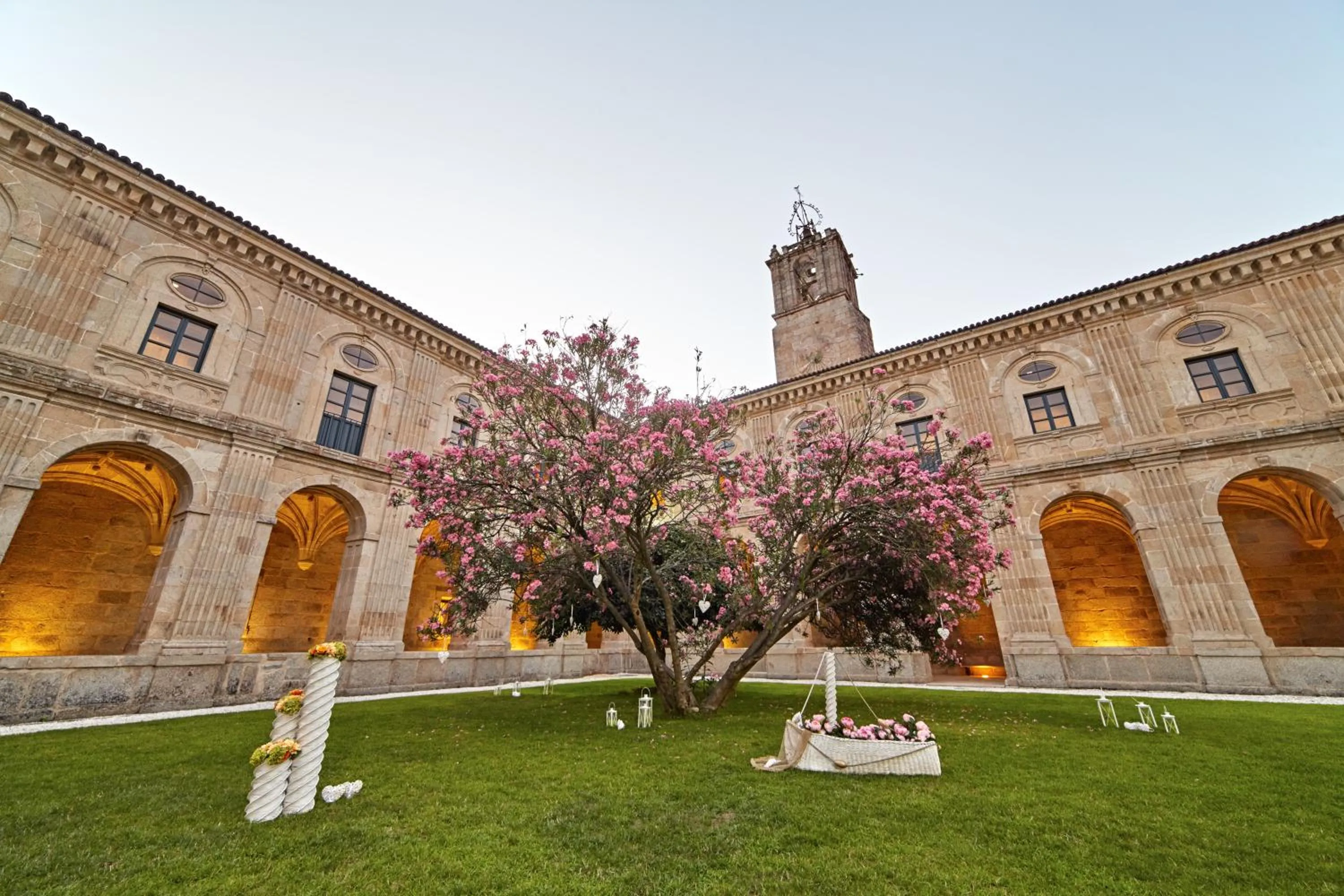 Property building in Eurostars Monumento Monasterio de San Clodio Hotel