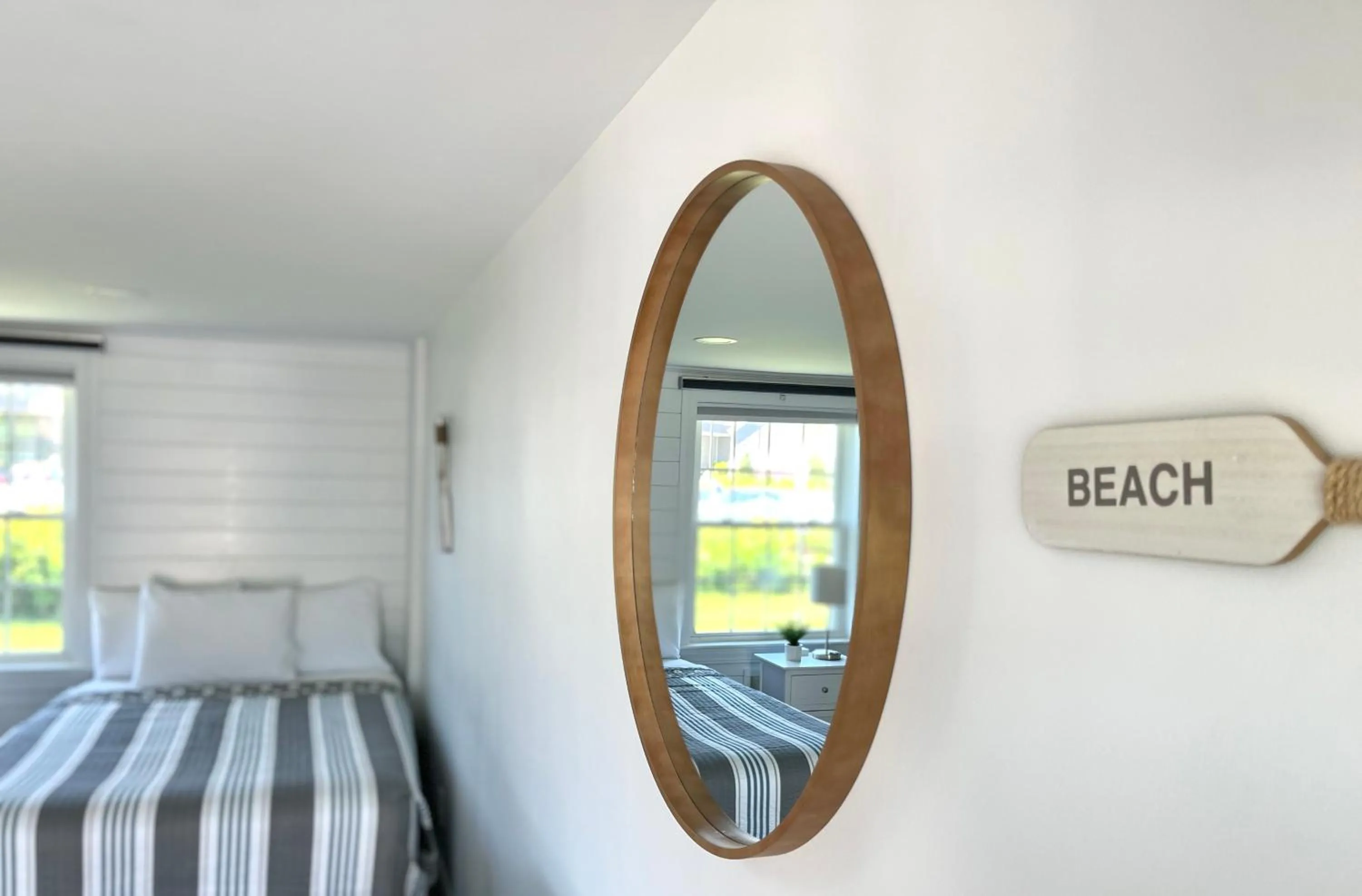 Bedroom, Bed in Kingfisher Oceanside