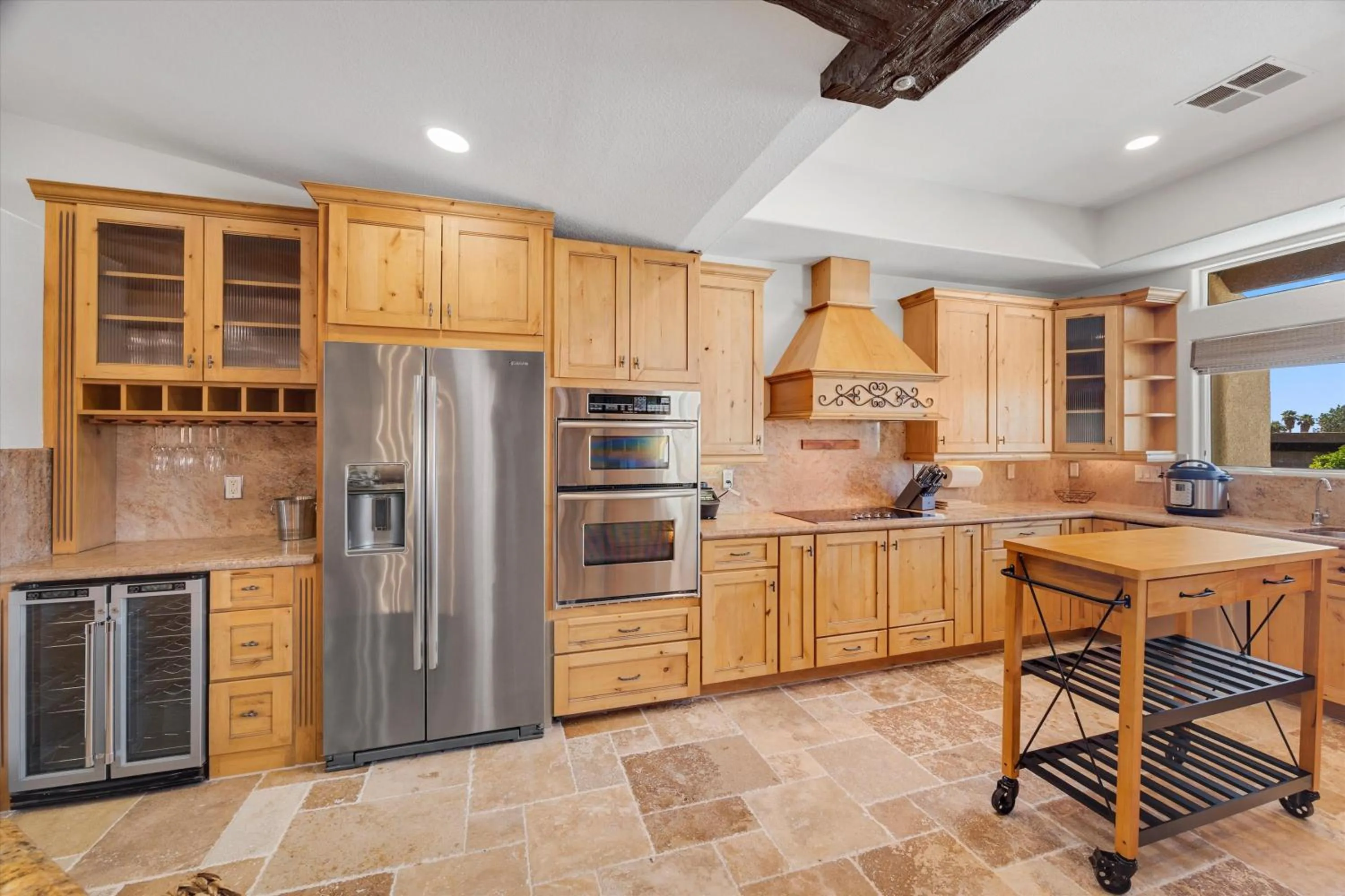 kitchen in Luxury villa with pool and spa