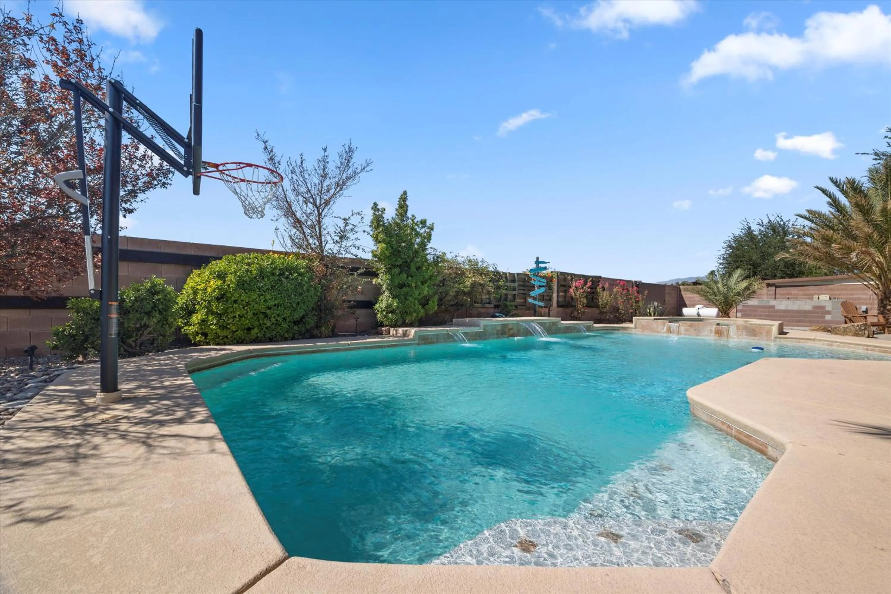 Swimming pool in Luxury villa with pool and spa