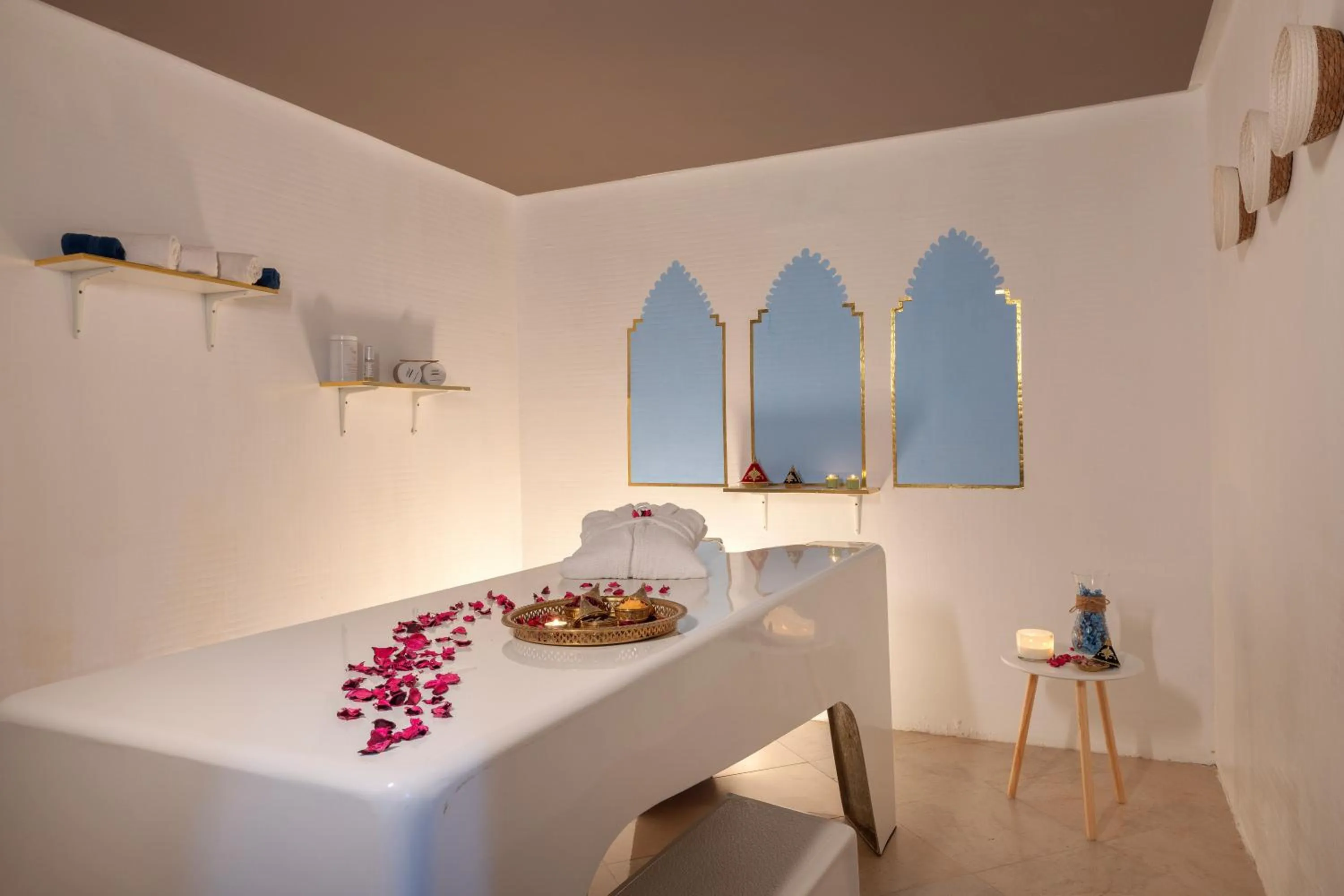 Massage in AluaSoul Costa Adeje - Adults Only