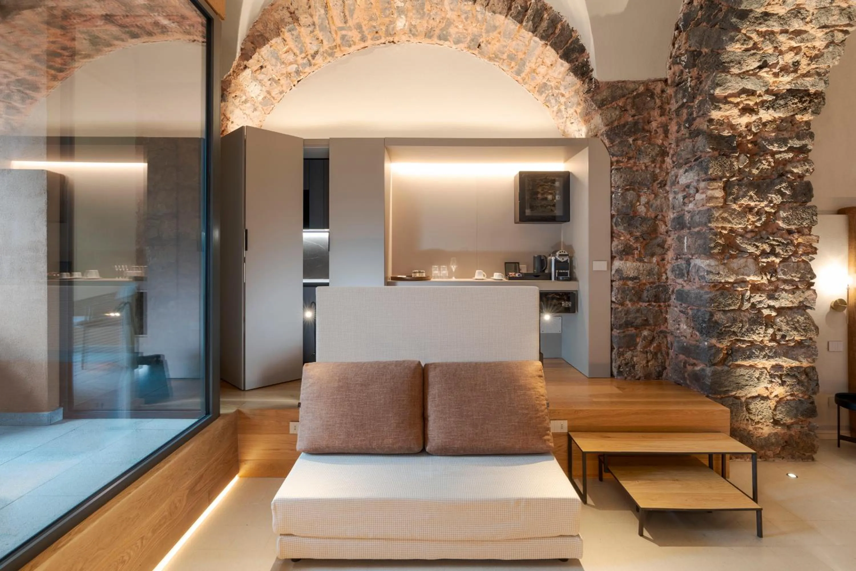 Living room in BASTIÒ PRIVATE SUITES